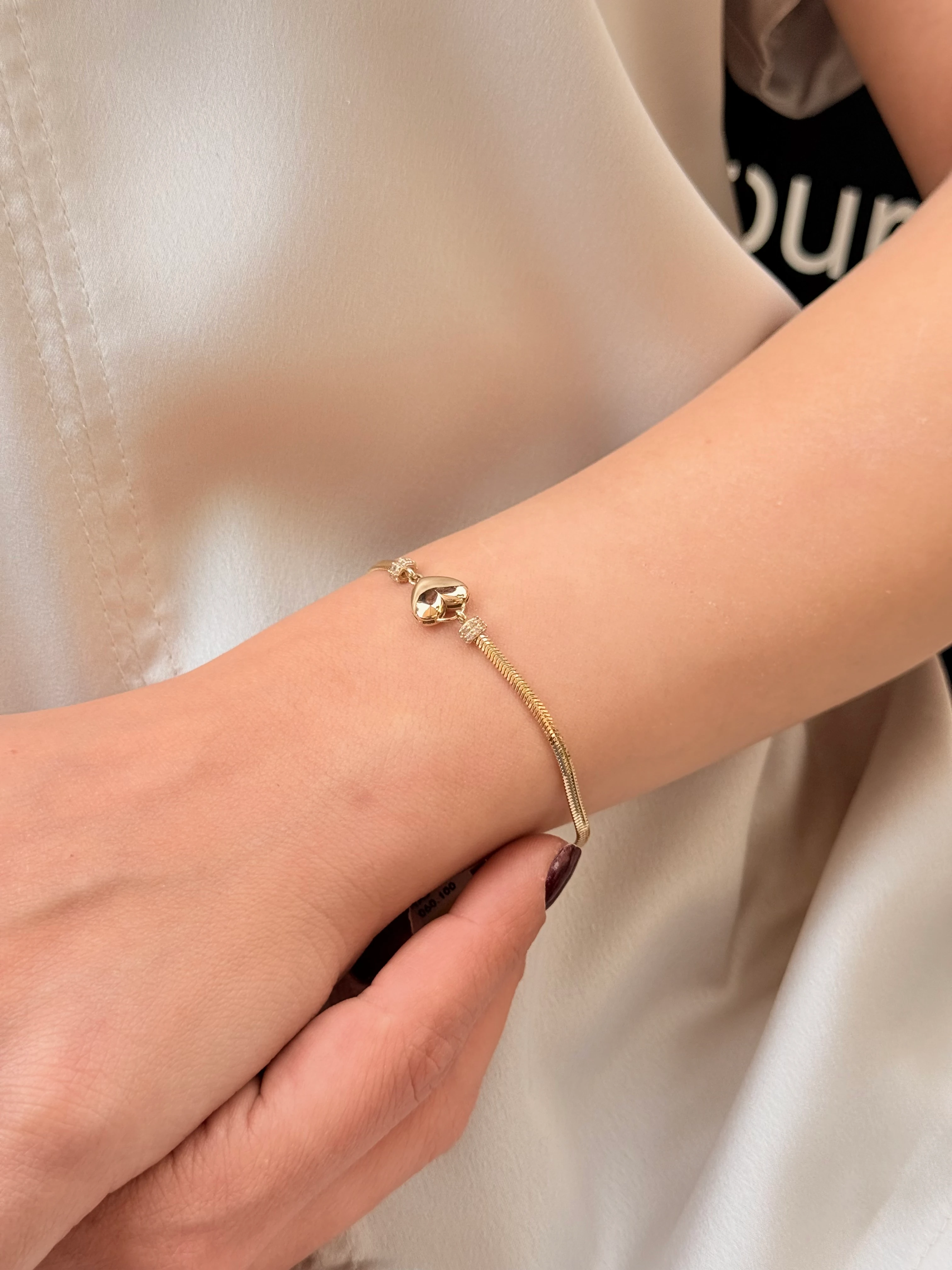 Lock of Love Altın Bileklik