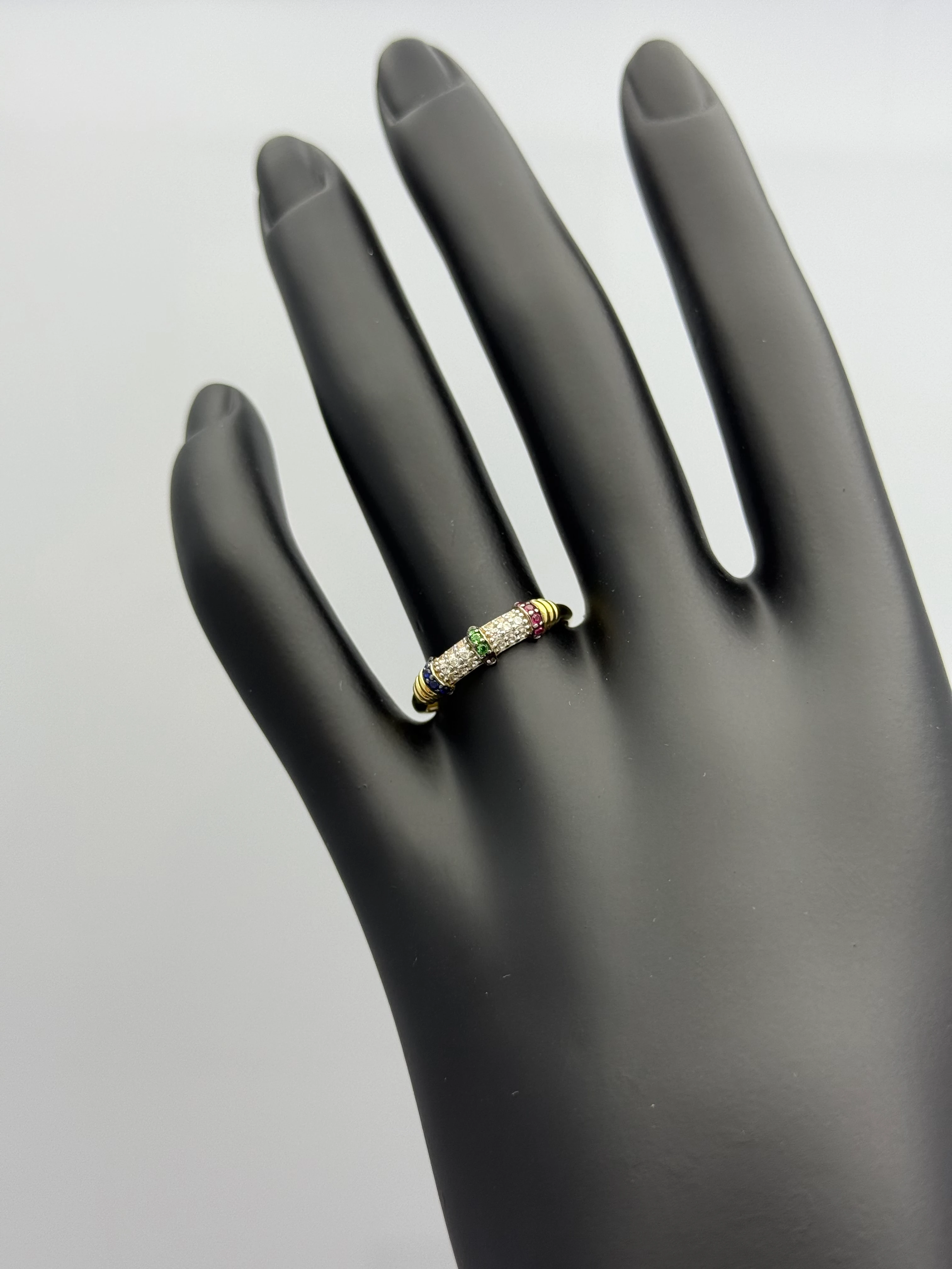 Renkli Taşlı Minimal Altın Yüzük