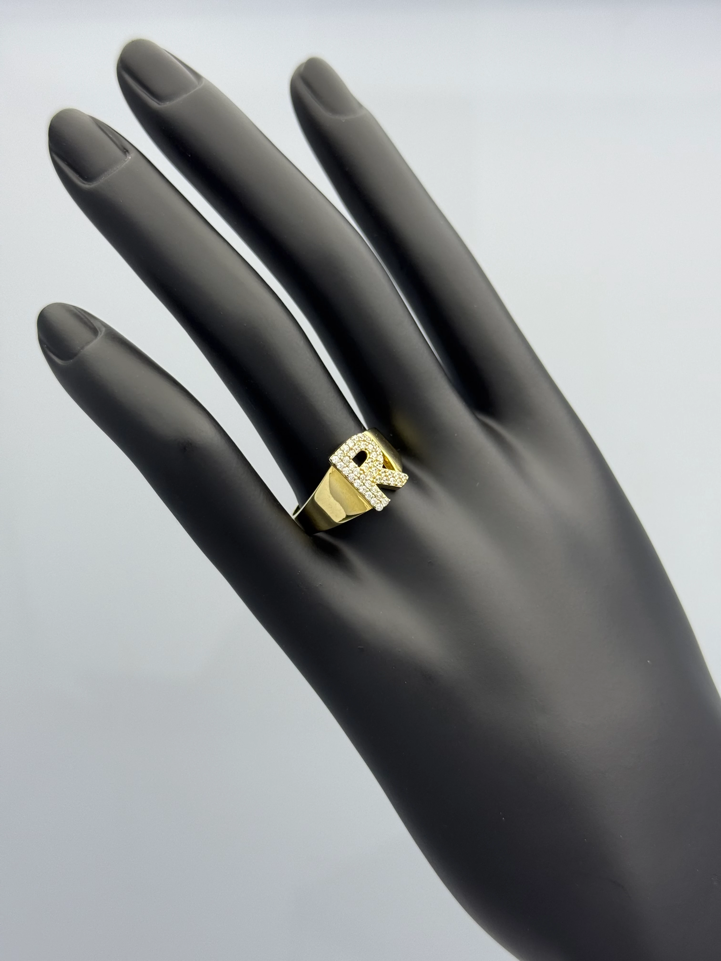 Swarovski Taşlı Harf Altın Yüzük - R (2.50 Gram)