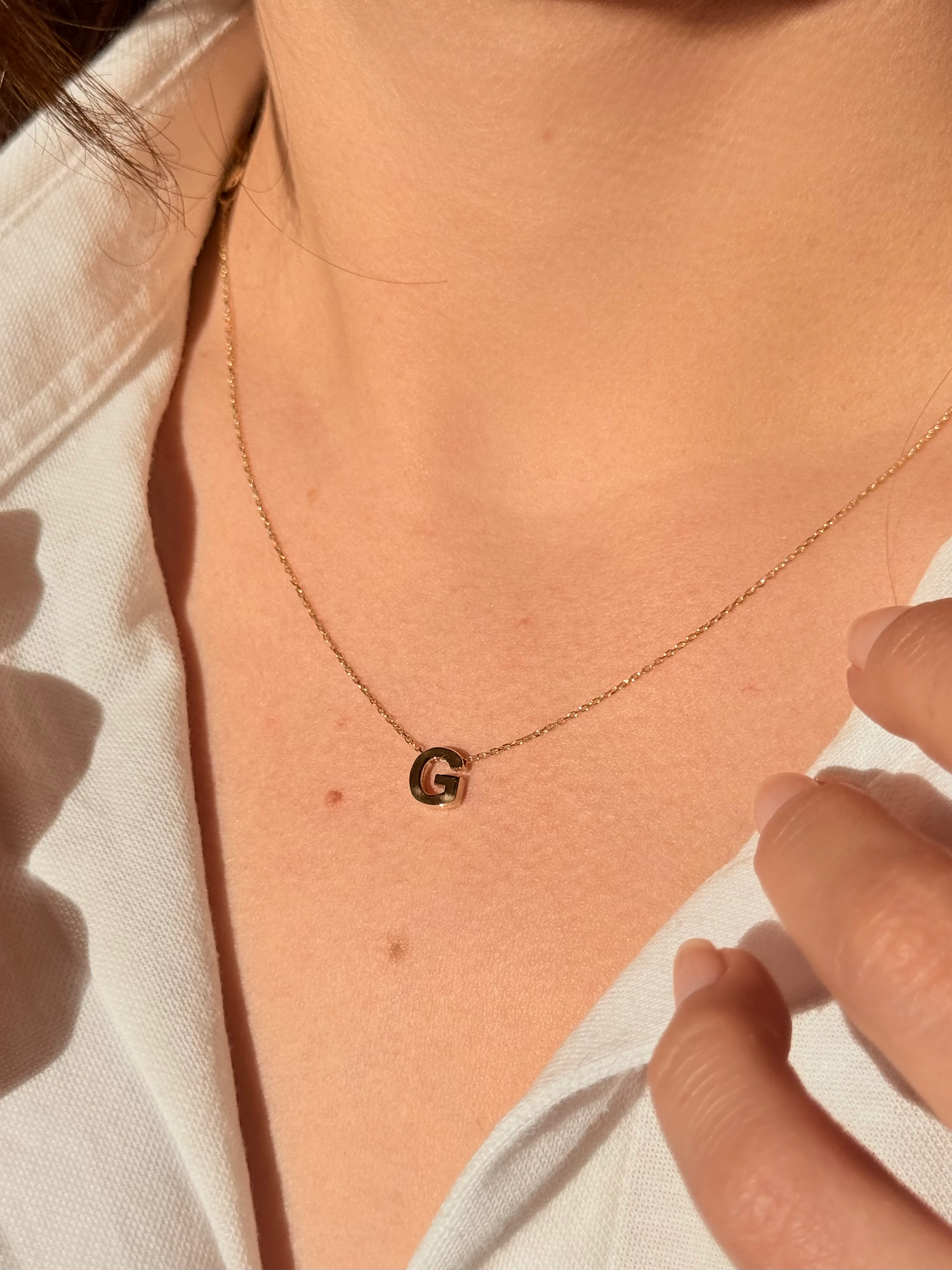 "G" Minimal Harfli Altın Kolye
