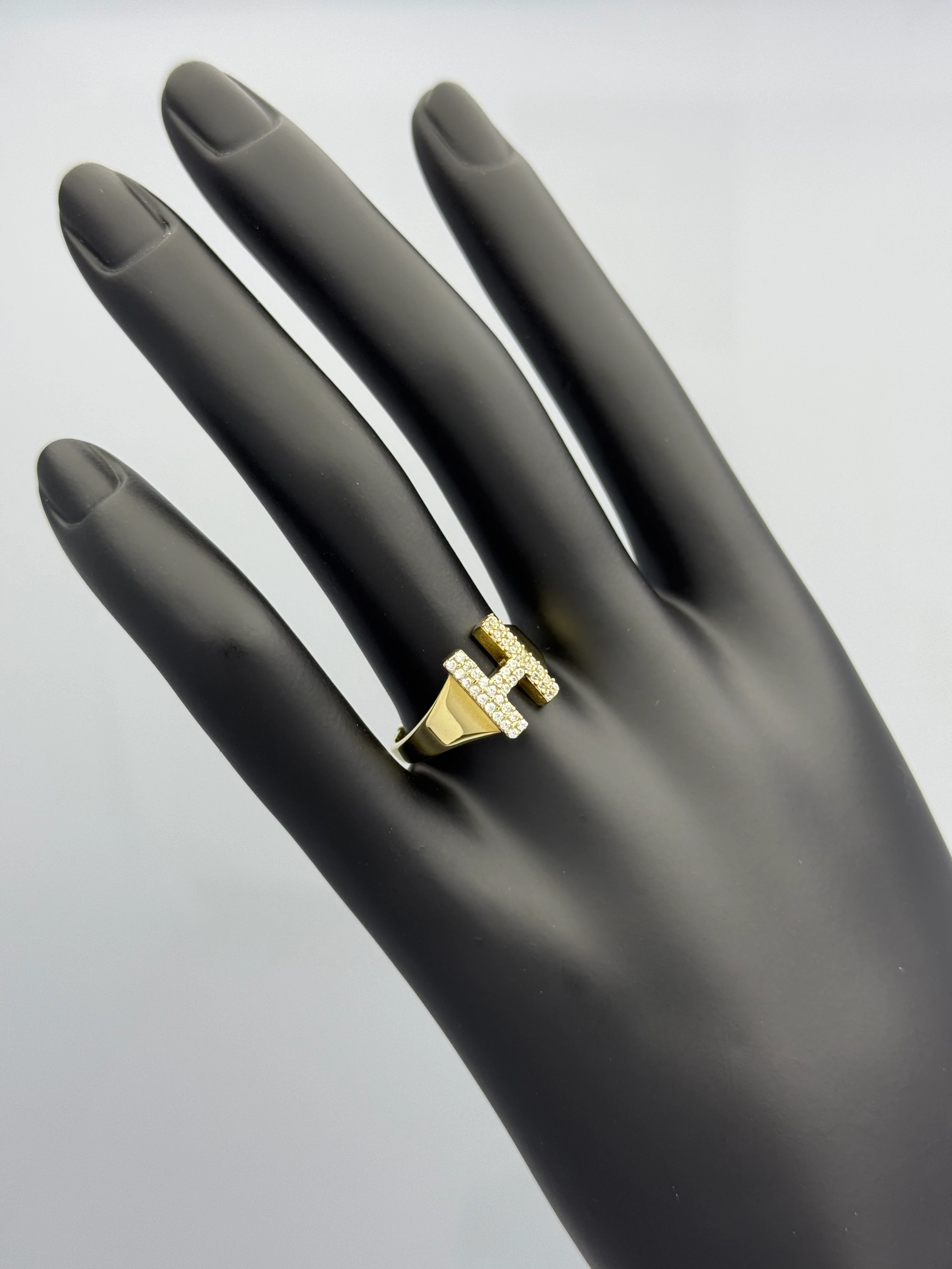 Swarovski Taşlı Harf Altın Yüzük - H (2.25 Gram)