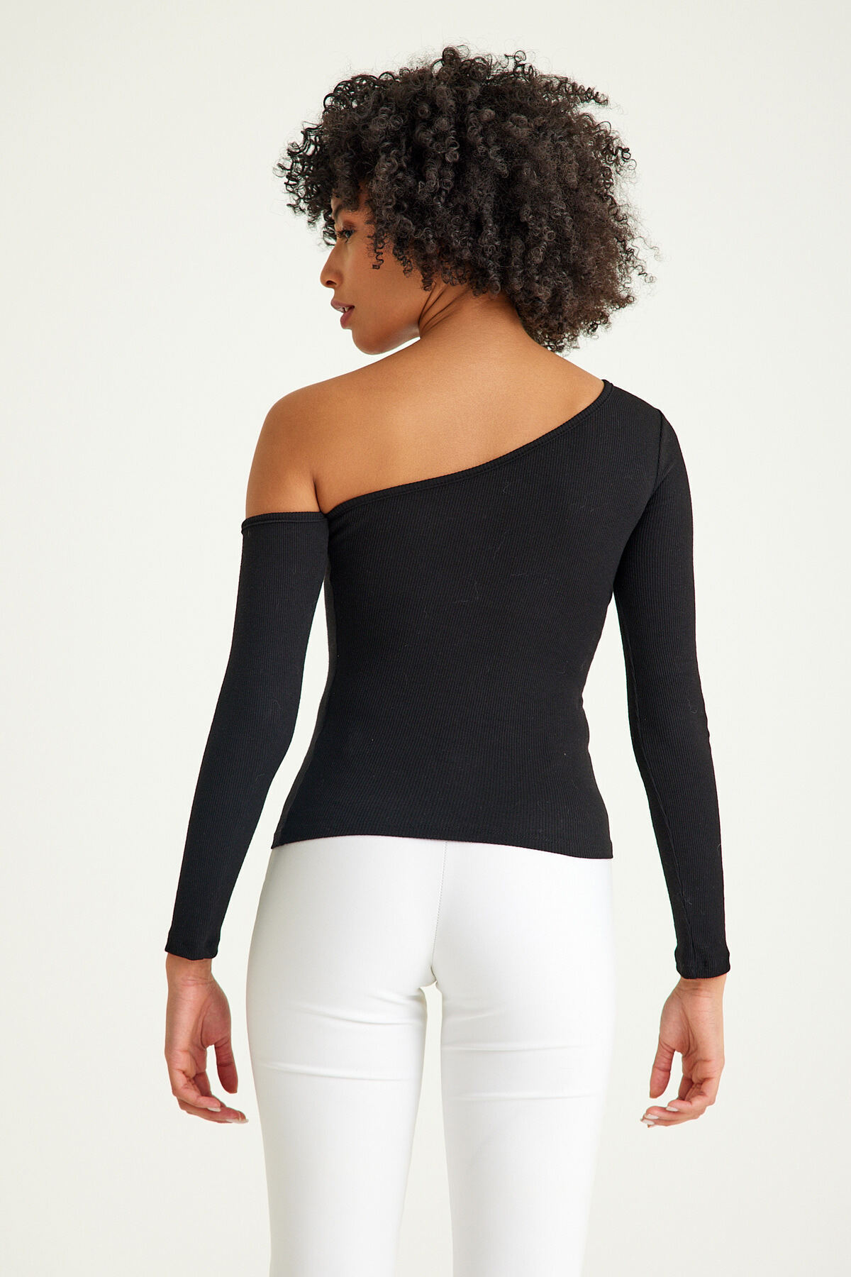 Mh Tek Omuz Siyah Body