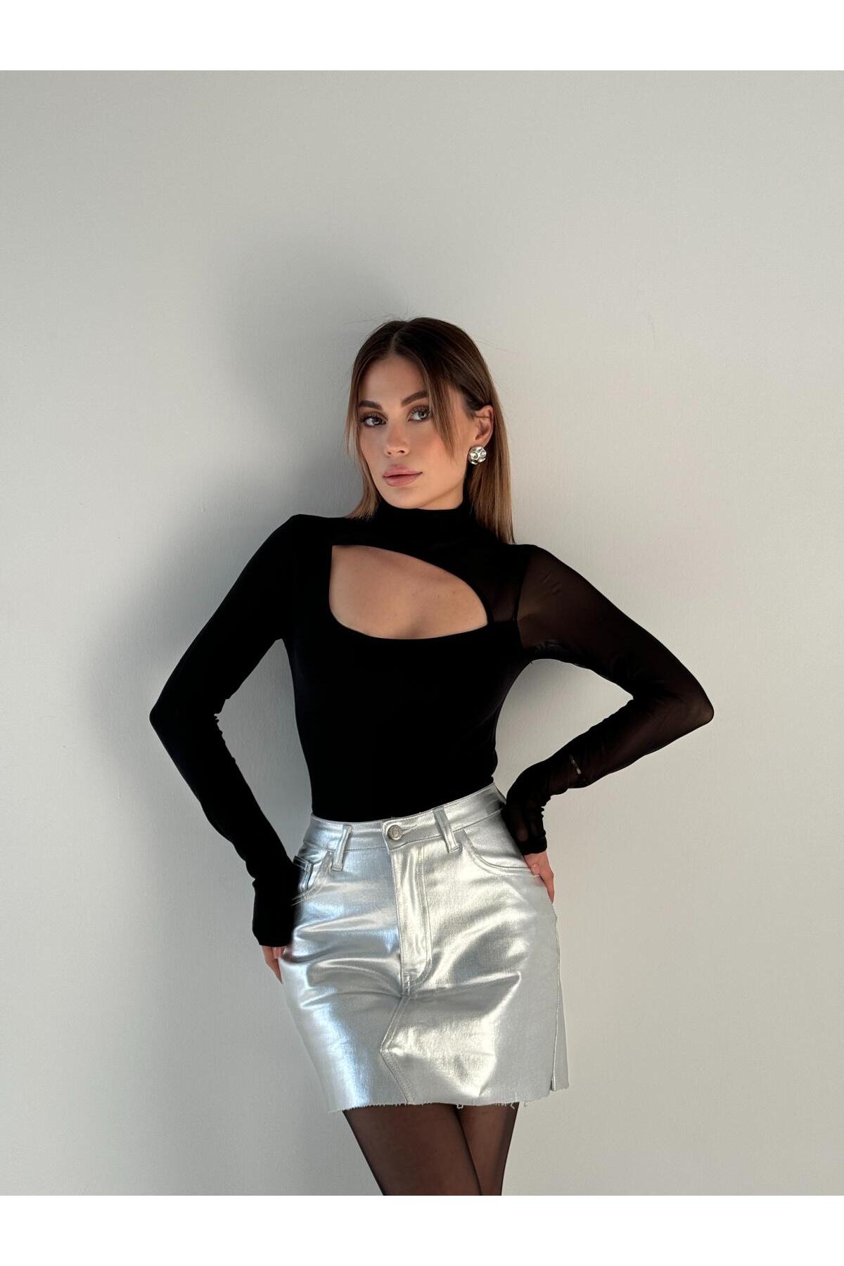 TÜL DETAYLI TEK OMUZ BLUZ