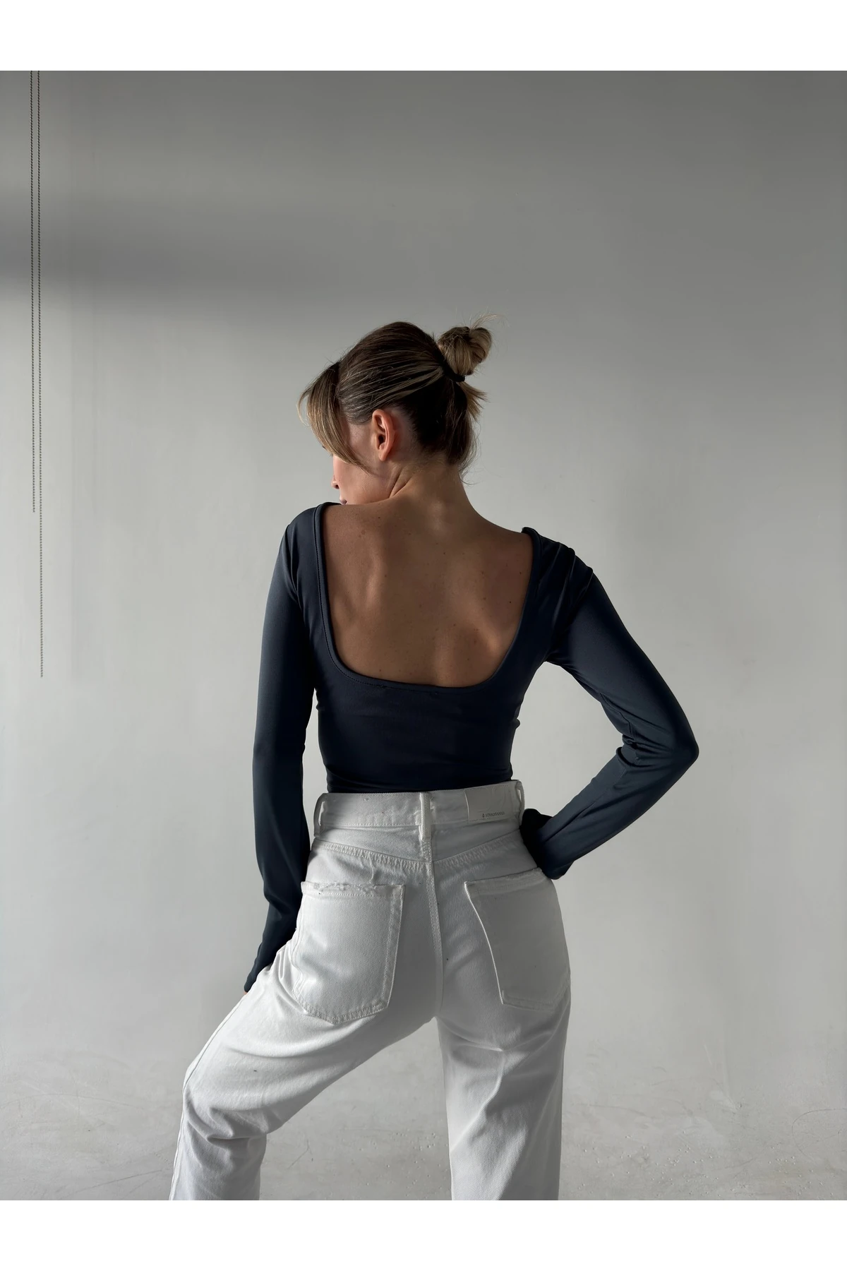 Mh Sırt Dekolteli Antrasit Body