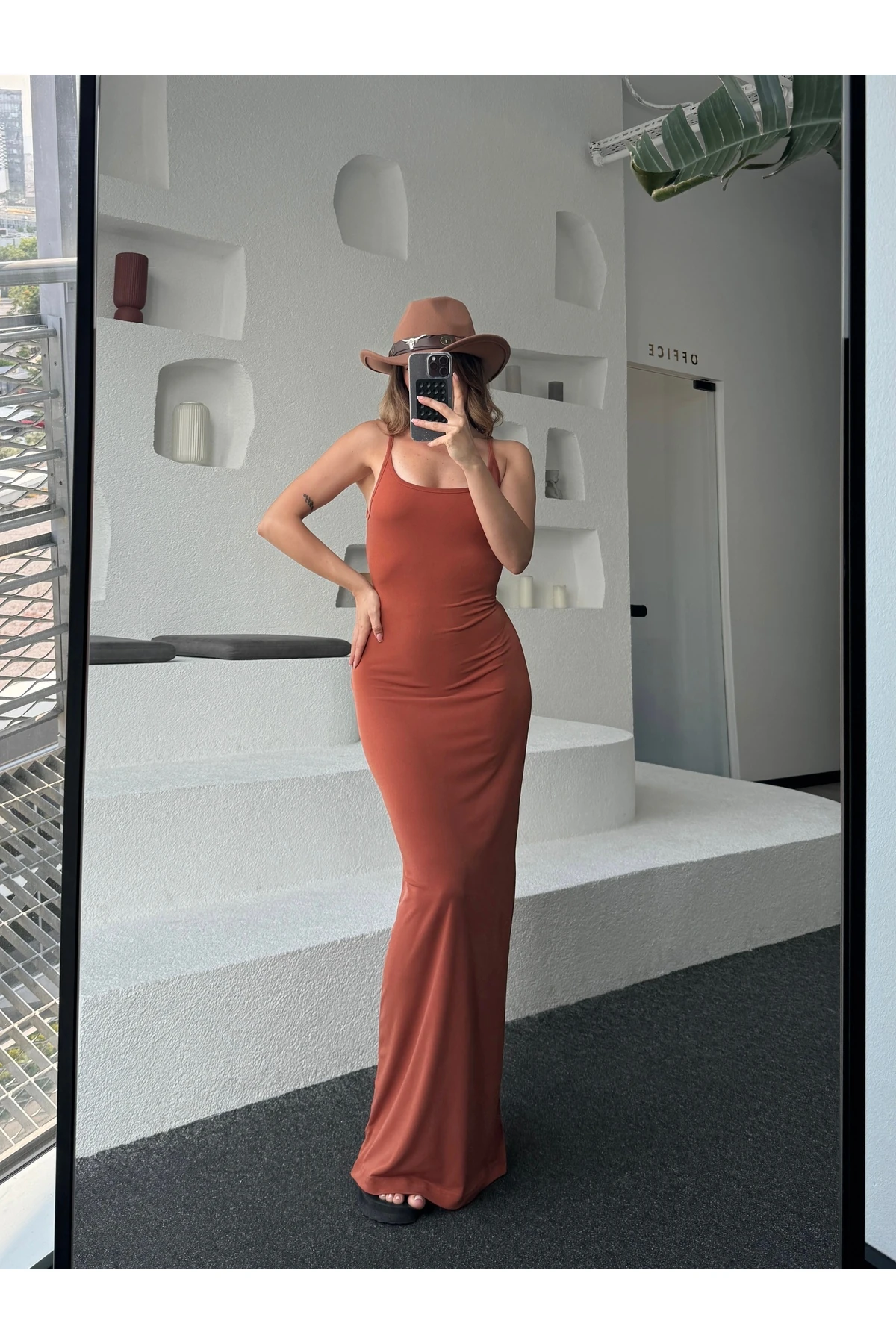 Kadın Ayarlanabilir İp Askılı Max Boy Elbise