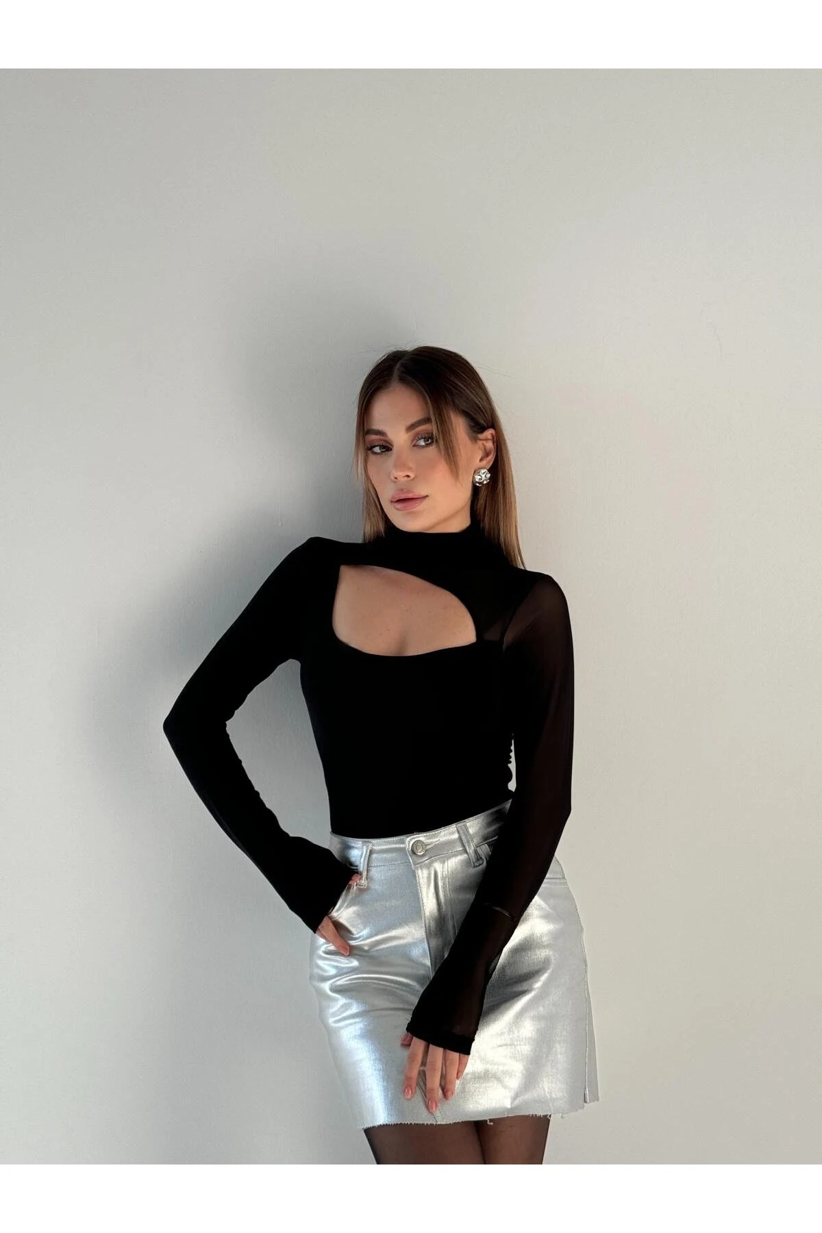 TÜL DETAYLI TEK OMUZ BLUZ