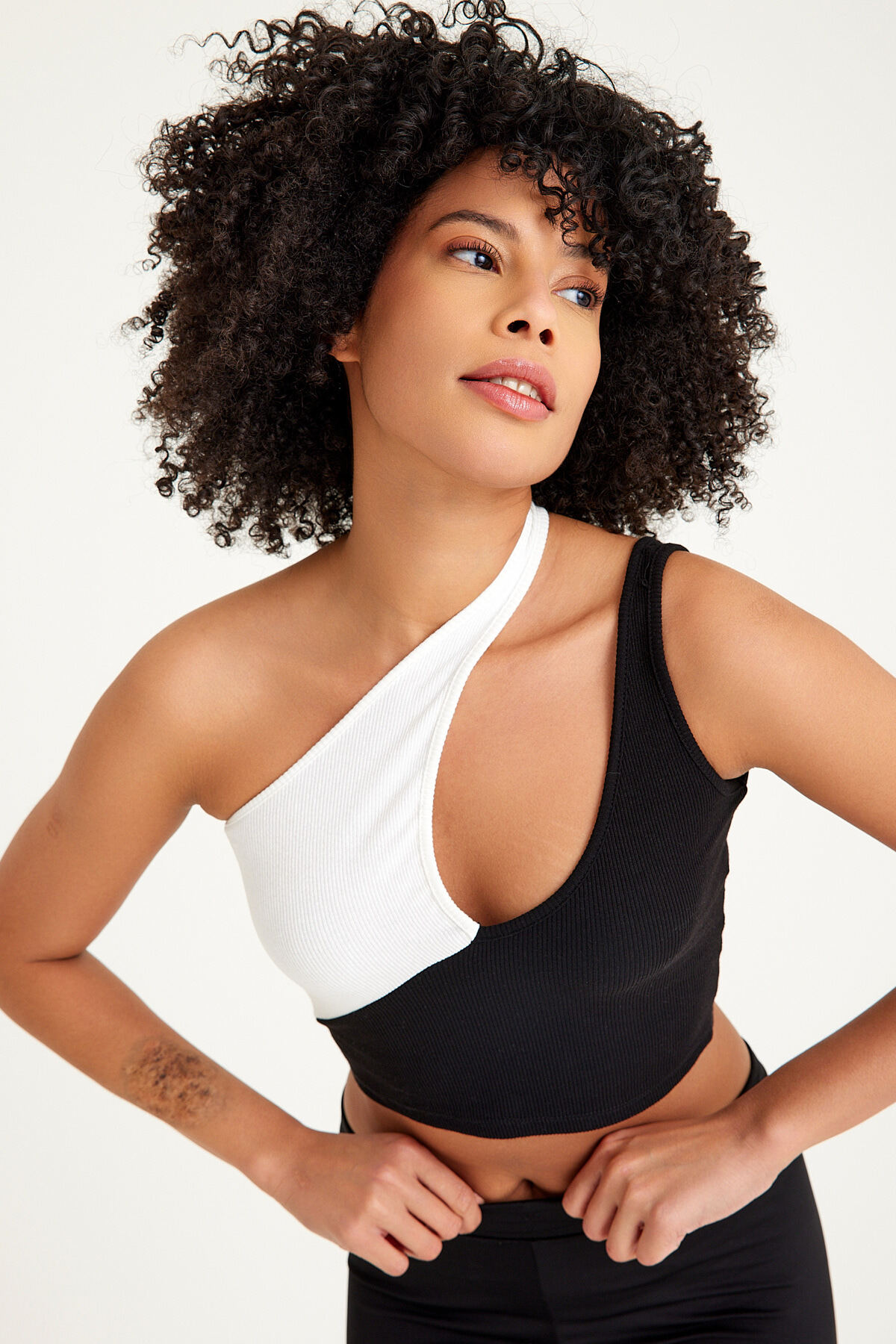 Mh Çift Renk Yan Askılı Crop