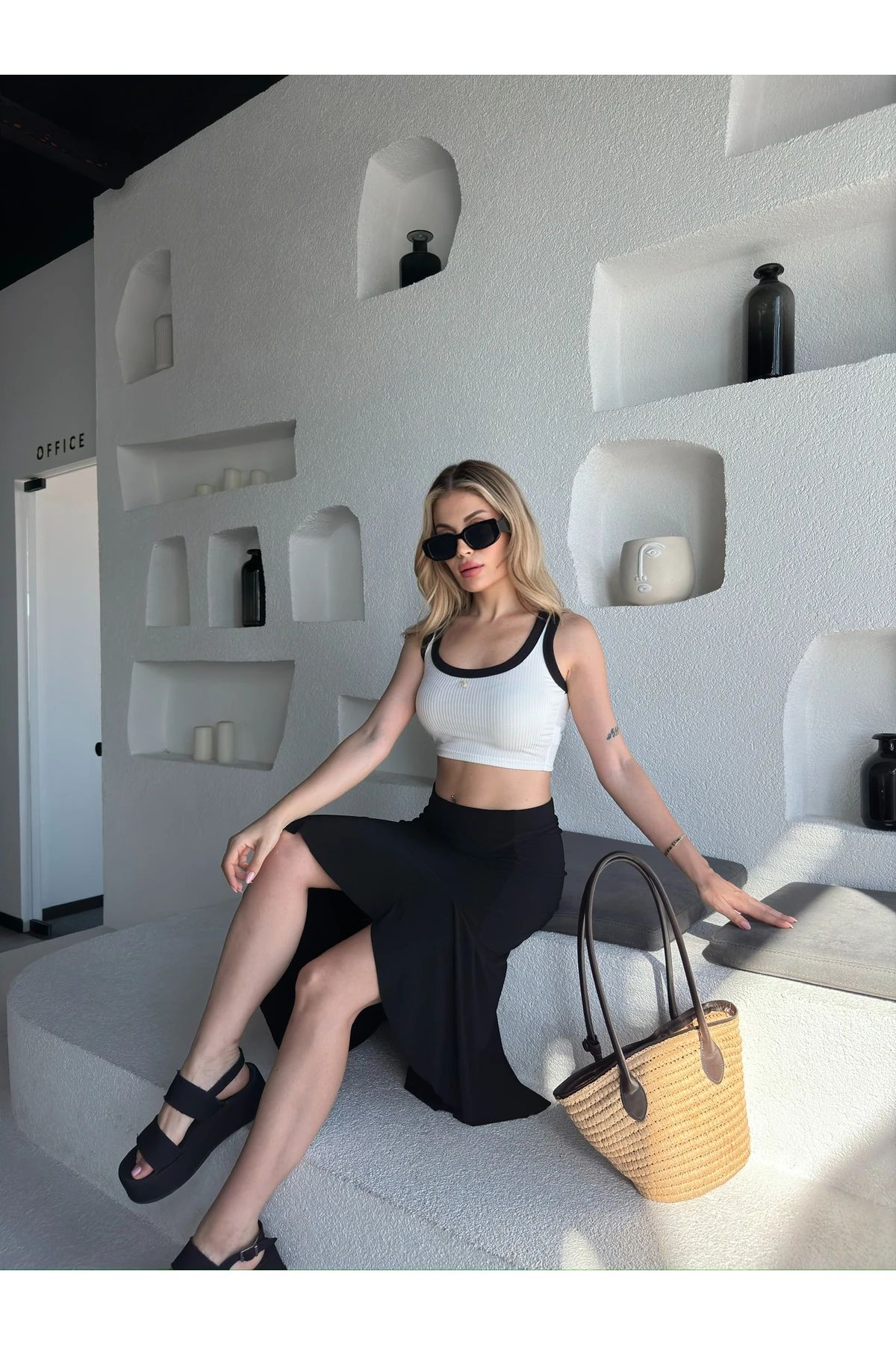 Mh Asimetrik Siyah Etek