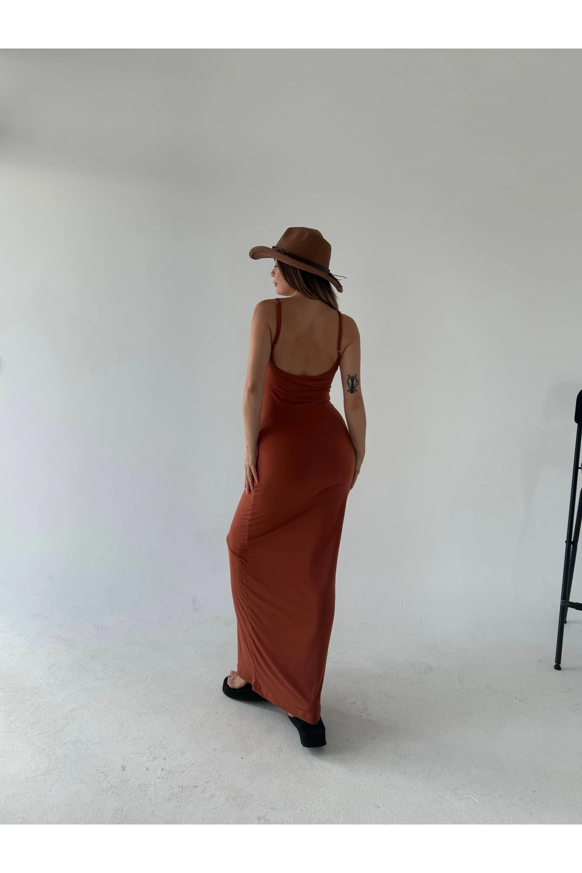 Kadın Ayarlanabilir İp Askılı Max Boy Elbise