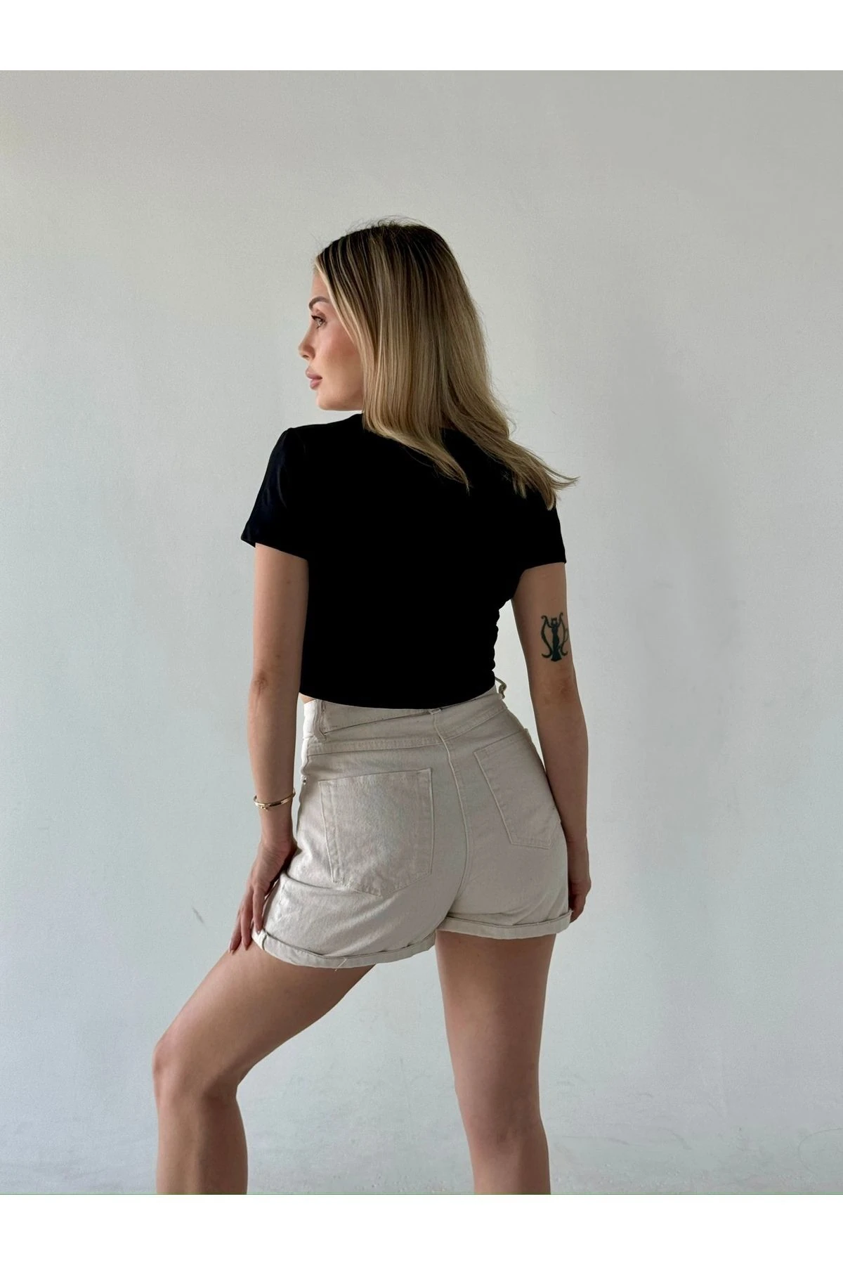 Mh Kısa Kollu Kayık Yaka