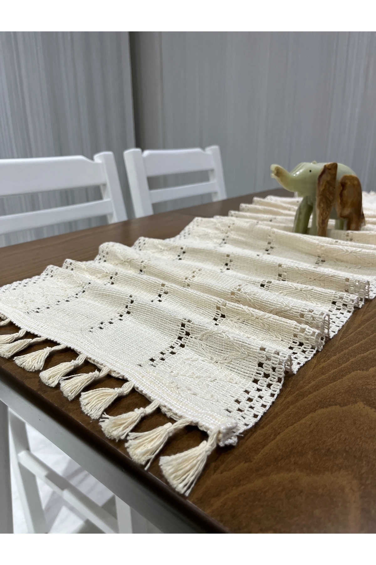 Otantik Desenli Püsküllü Runner (35x140 cm) - Bej - 35 x 140