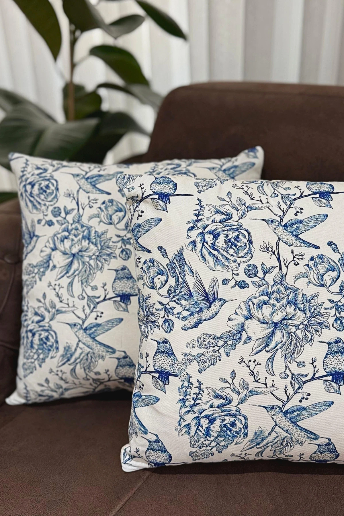 Mavi Kuş Desenli Kırlent Kılıfı (2'li Set) - Mavi - 43 x 43