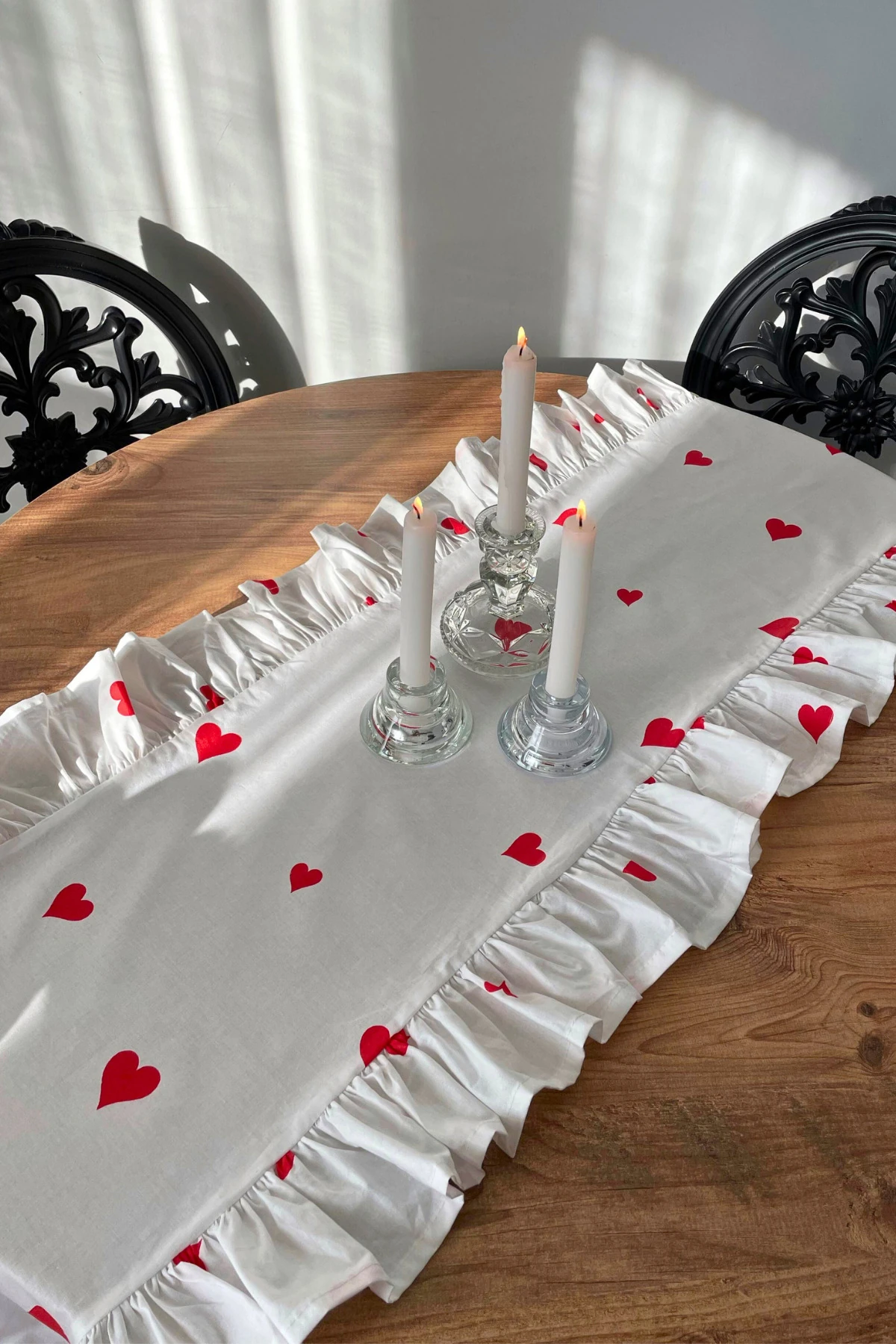 Fırfırlı Kalp Desenli Runner - Kırmızı - 40 x 110