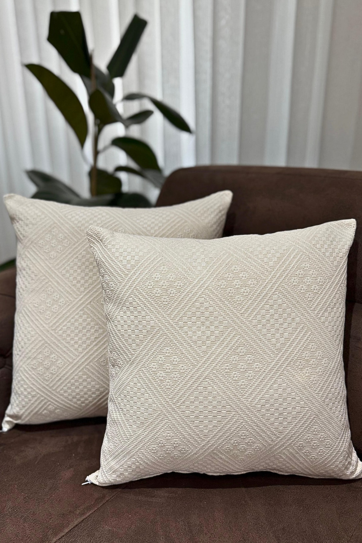 Boho Desen Fırfırlı Runner ve Kırlent Seti (3 Parça) - Ekru - 43 x 43