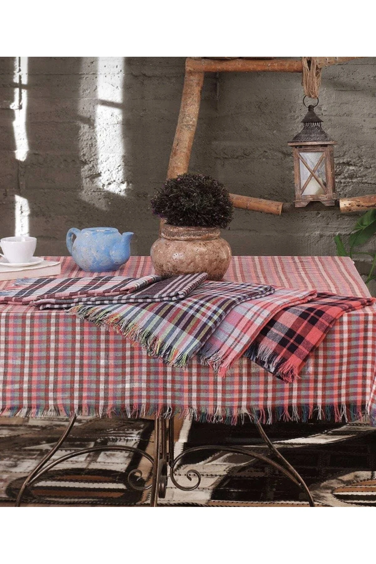 Çok Amaçlı Sofra Bezi / Masa Örtüsü - Çok Renkli - 135 x 135