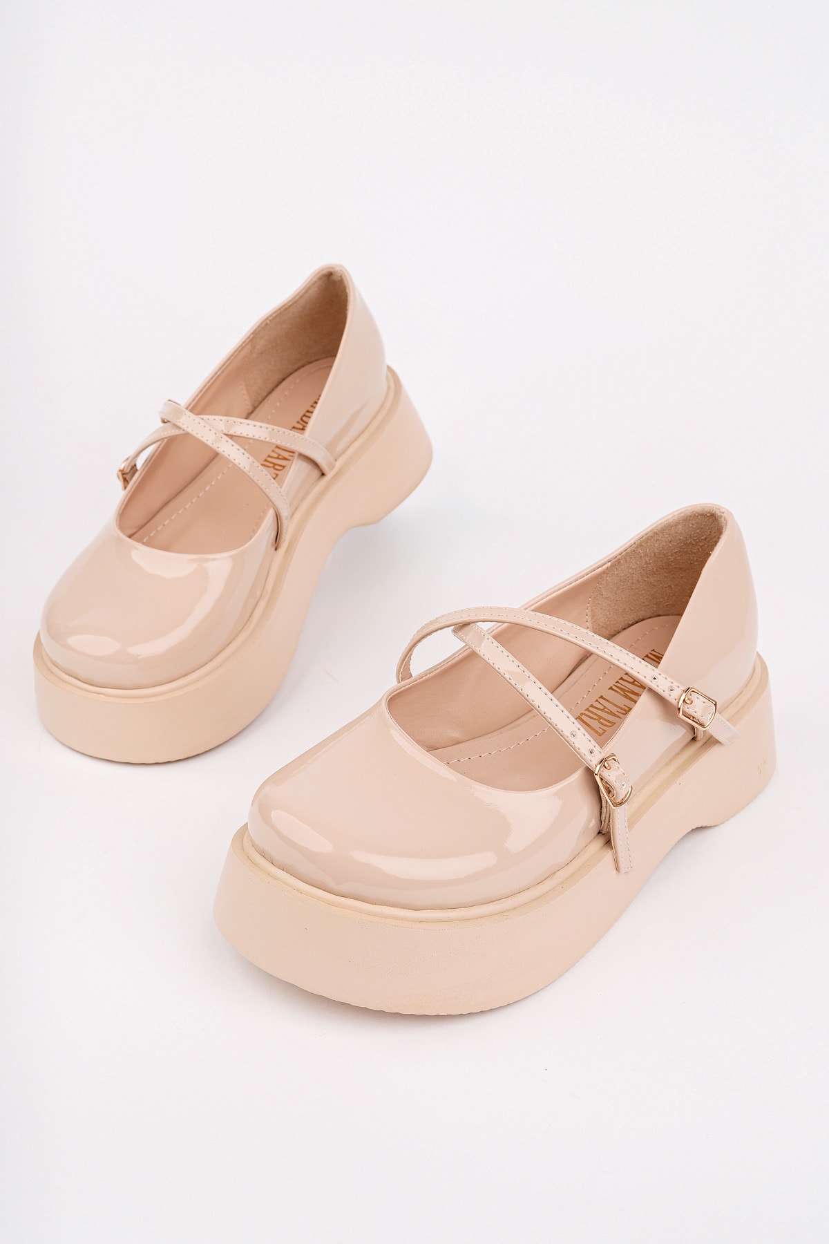 SMR-4021 İnce Kemer Kalın Taban Loafer - BEJ