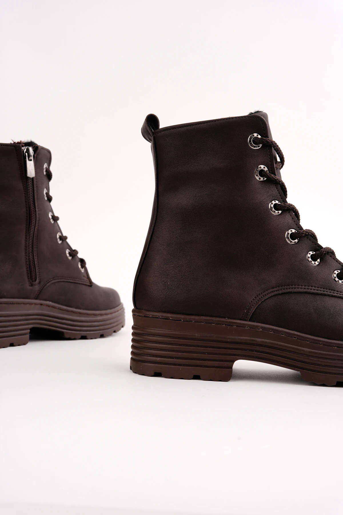 BLN-220 Bağcıklı Termo Taban Bot