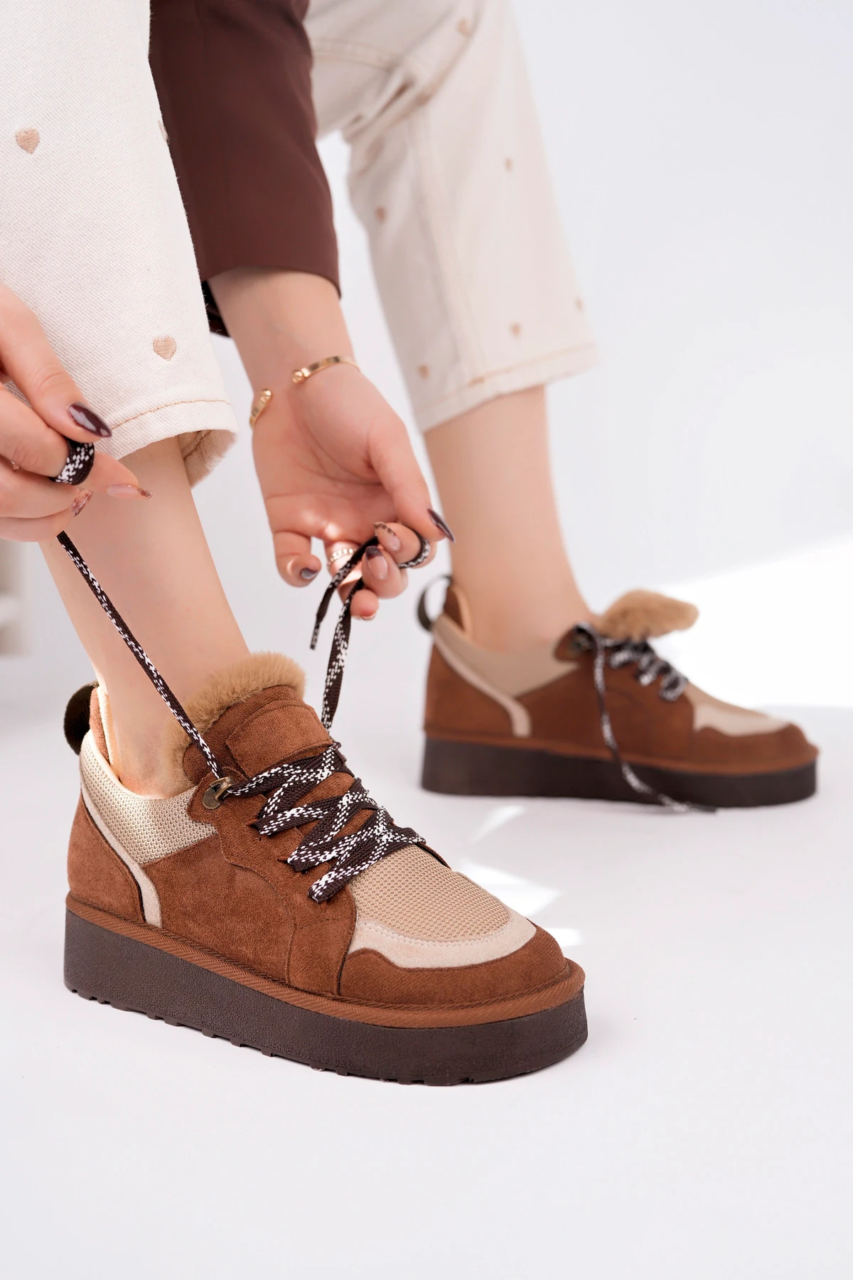 DZY-444 Kürklü Bağcıklı Spor