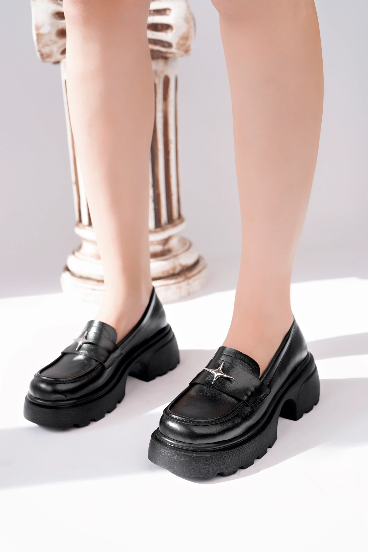 Mason Yıldız Detaylı Loafer