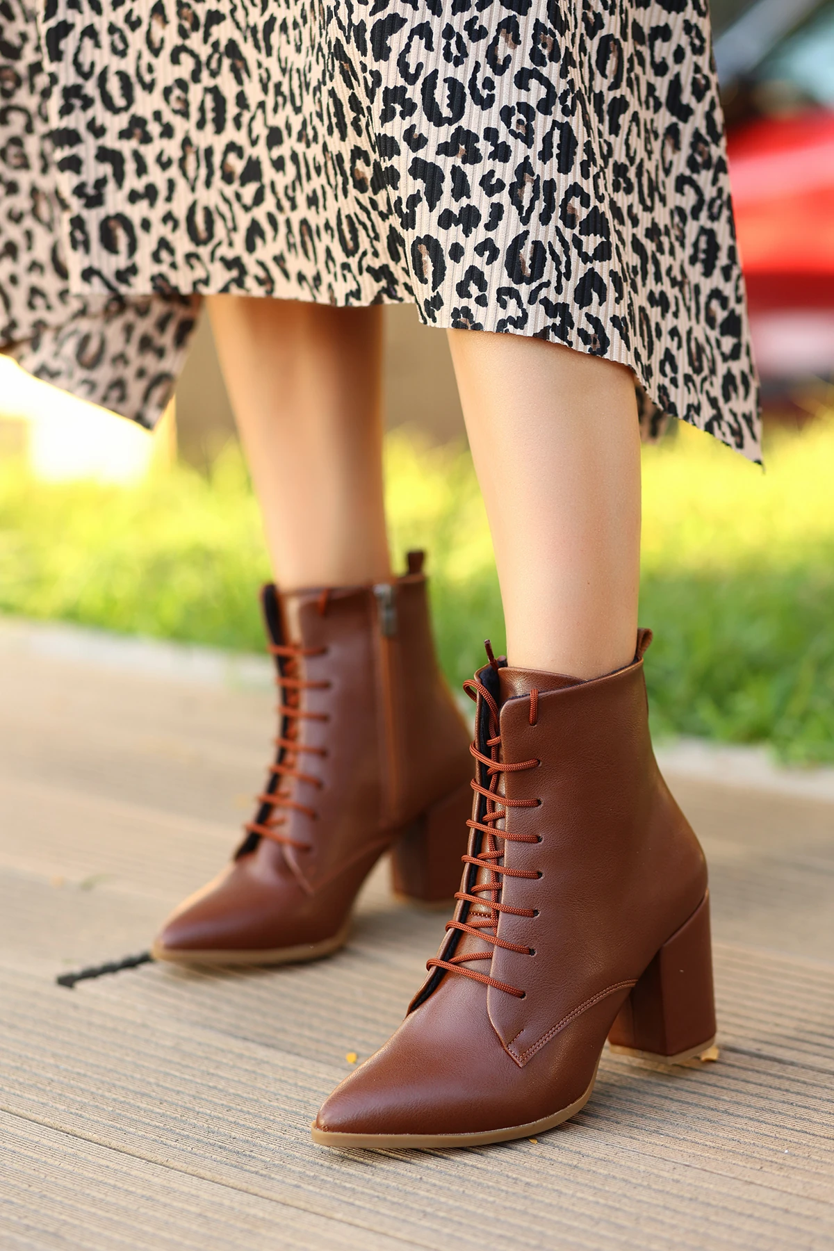 Kafka Bağlı Topuklu Bot