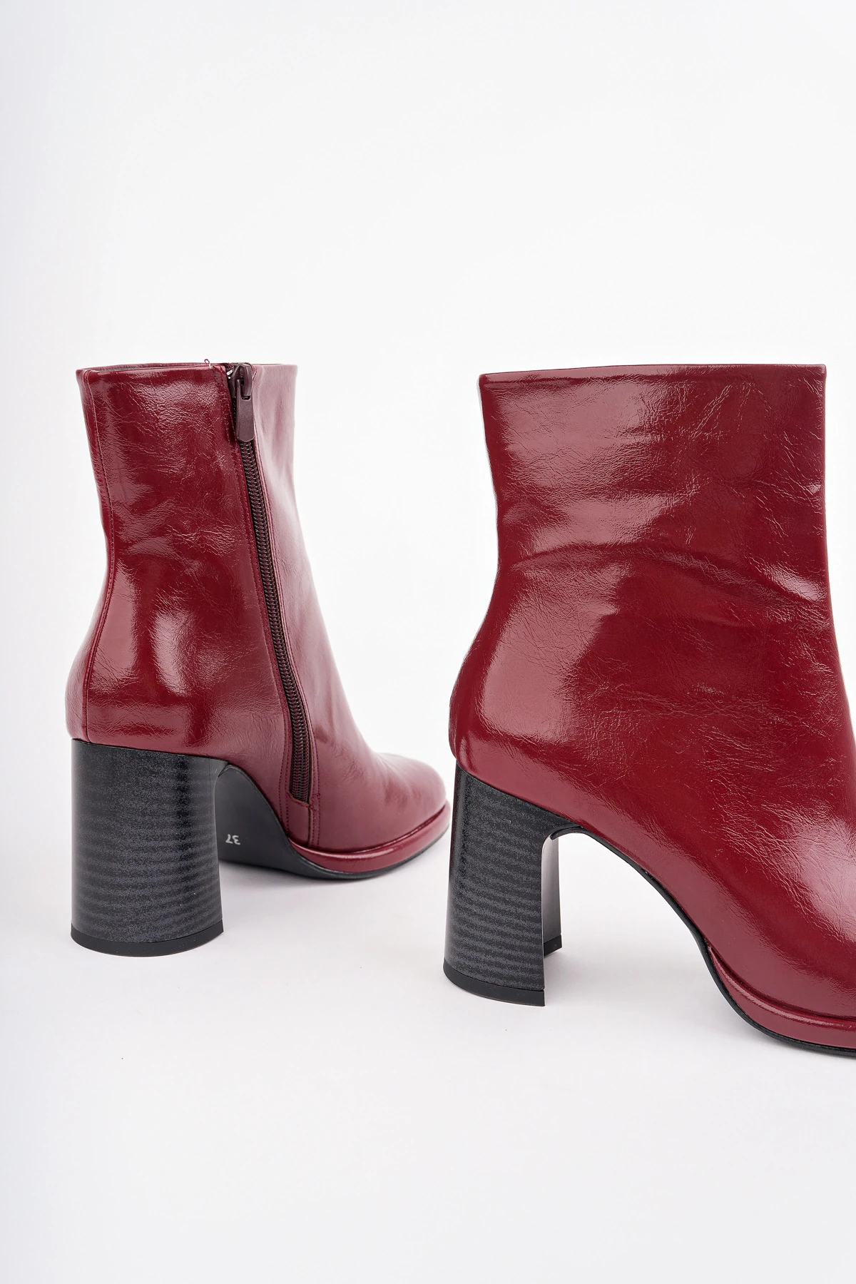 RCP-8901 Fermuarlı Kalın Topuk Bot