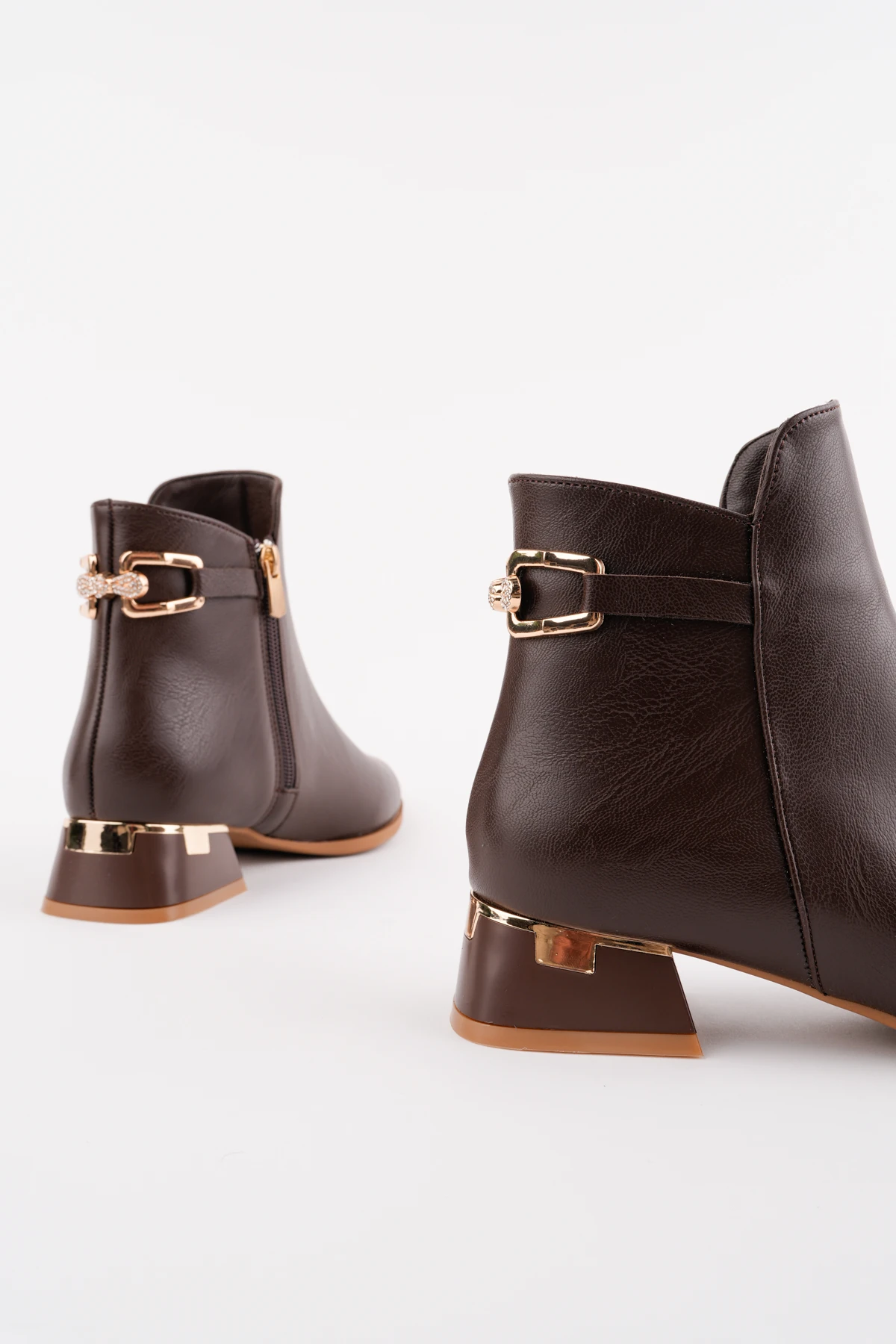 DNZ-102 Kemer Detaylı Kısa Topuk Bot