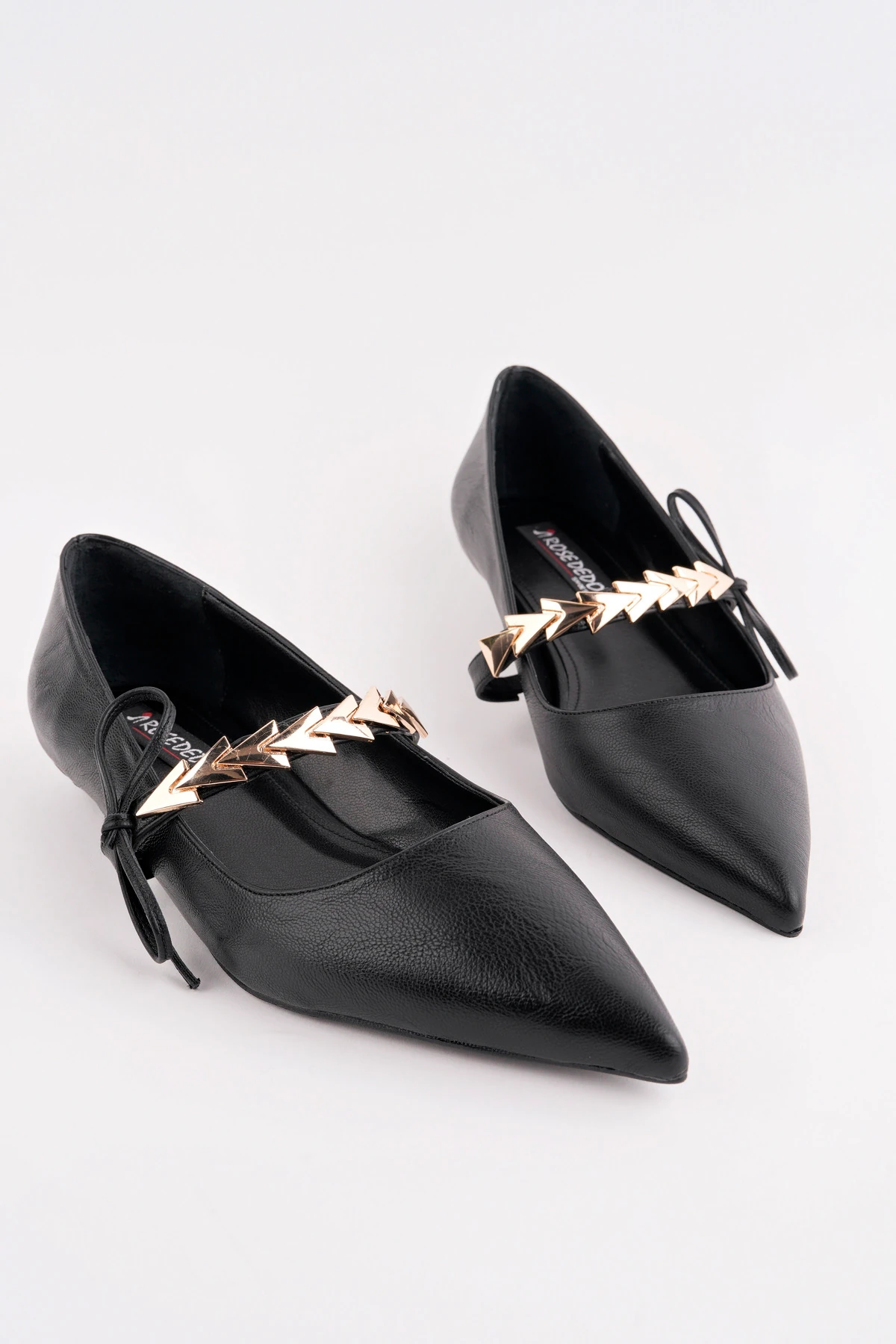 ROSE-210 Fiyonk Detaylı Kemerli Babet - SİYAH