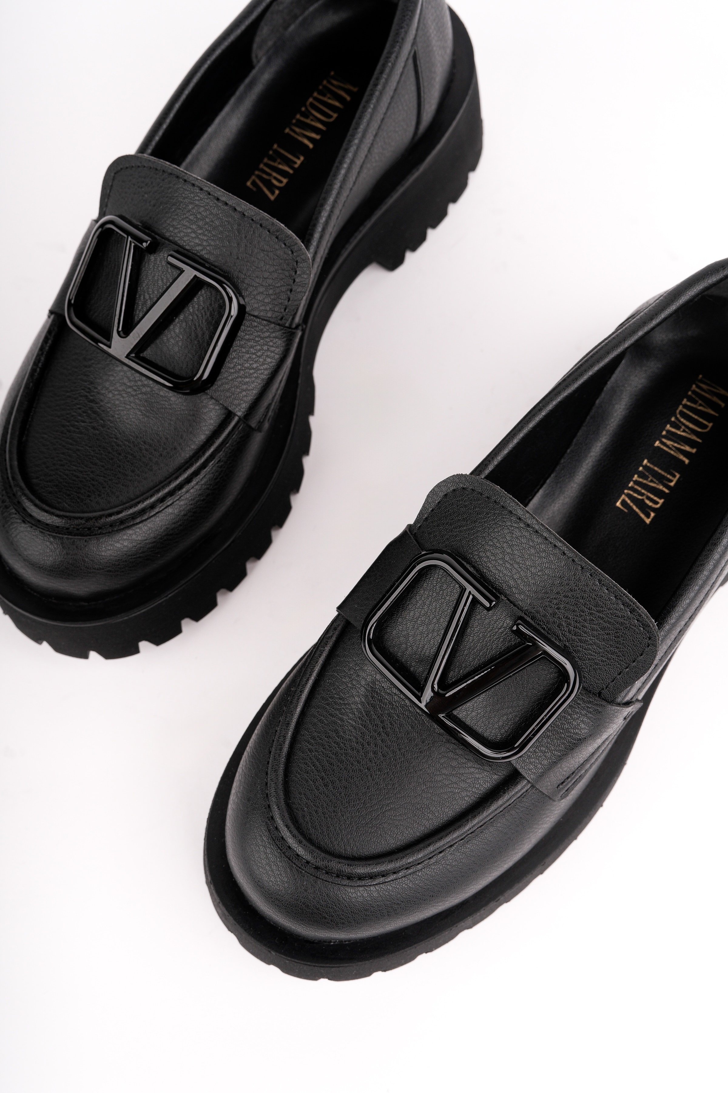 MHD-505 Kalın Taban V Tokalı Loafer - SİYAH