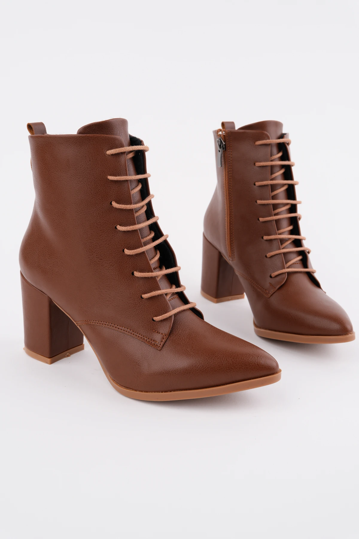 Kafka Bağlı Topuklu Bot