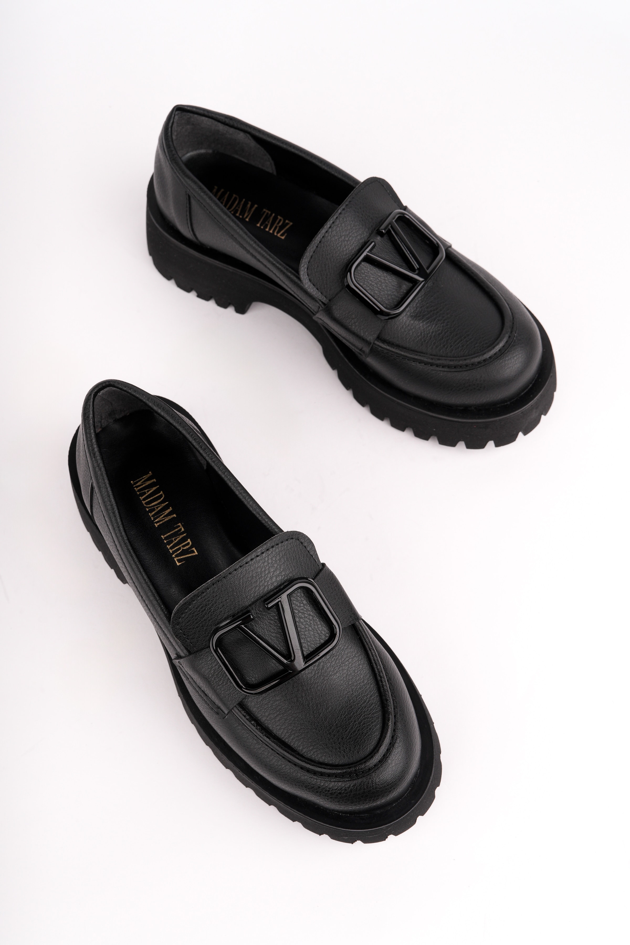 MHD-505 Kalın Taban V Tokalı Loafer - SİYAH