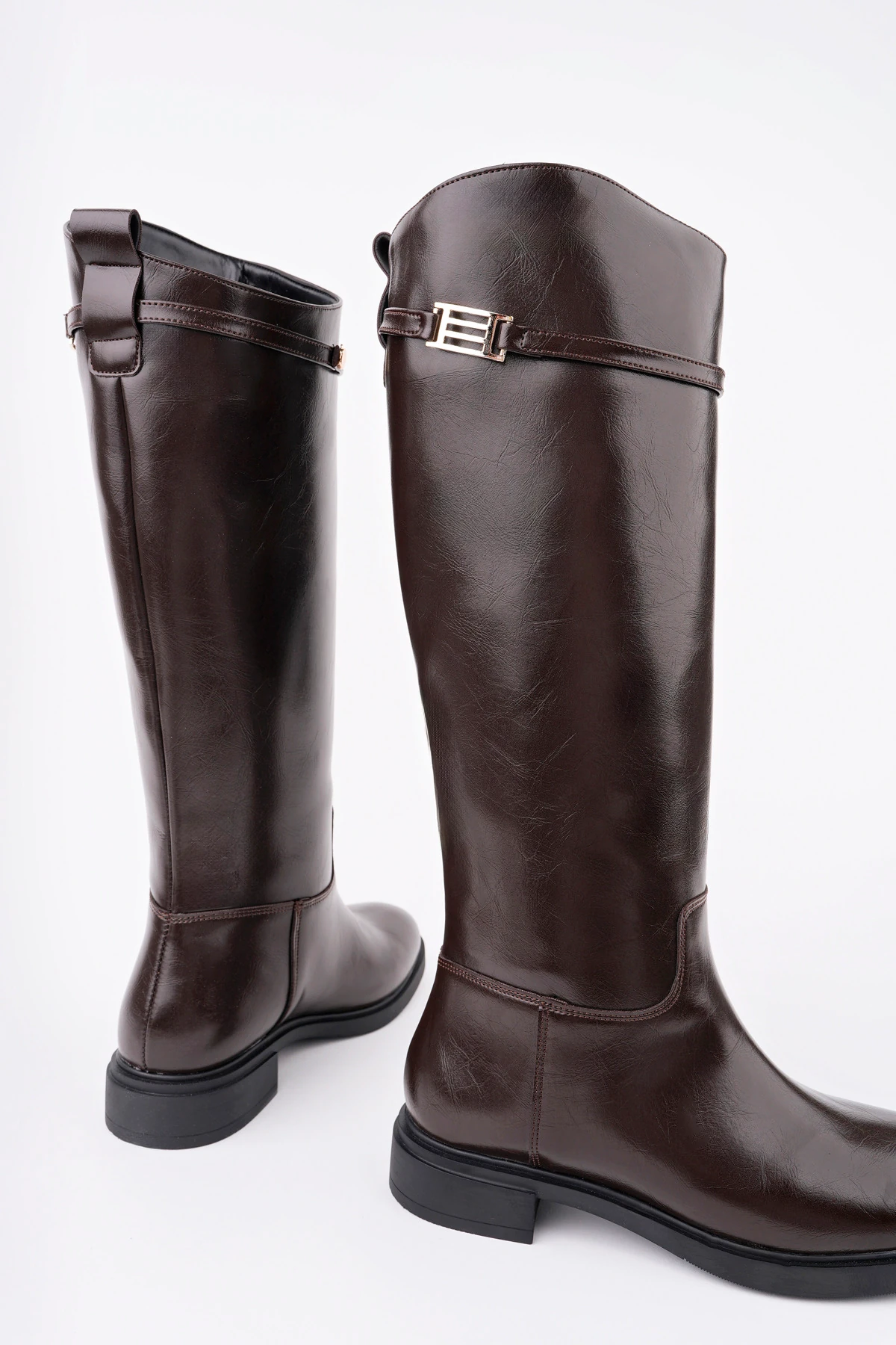 KCL-BR09 Düz Topuk Kemer Detaylı Çizme - KAHVE