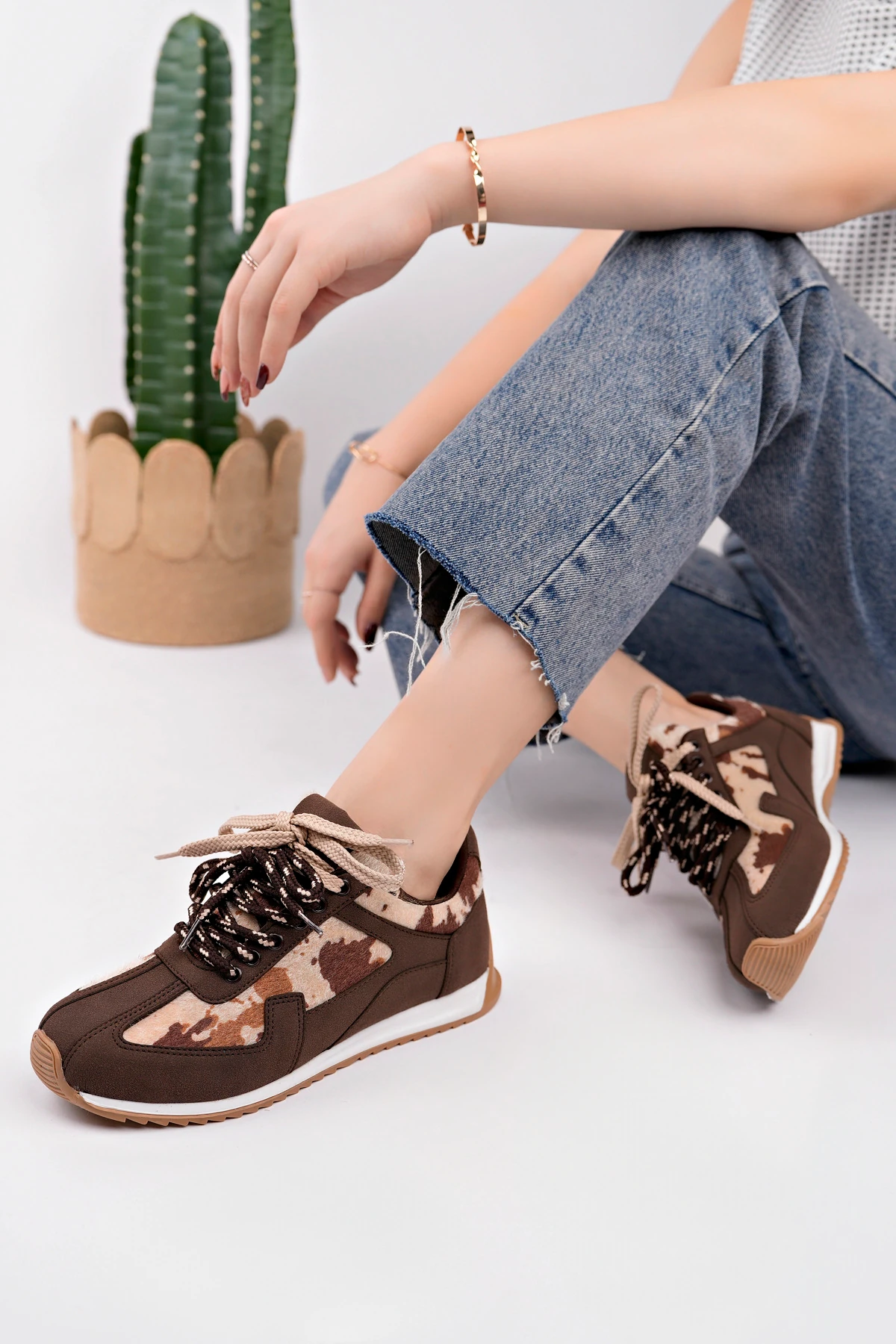 PRS-188 Düz Taban Bağcıklı Spor - KAHVE