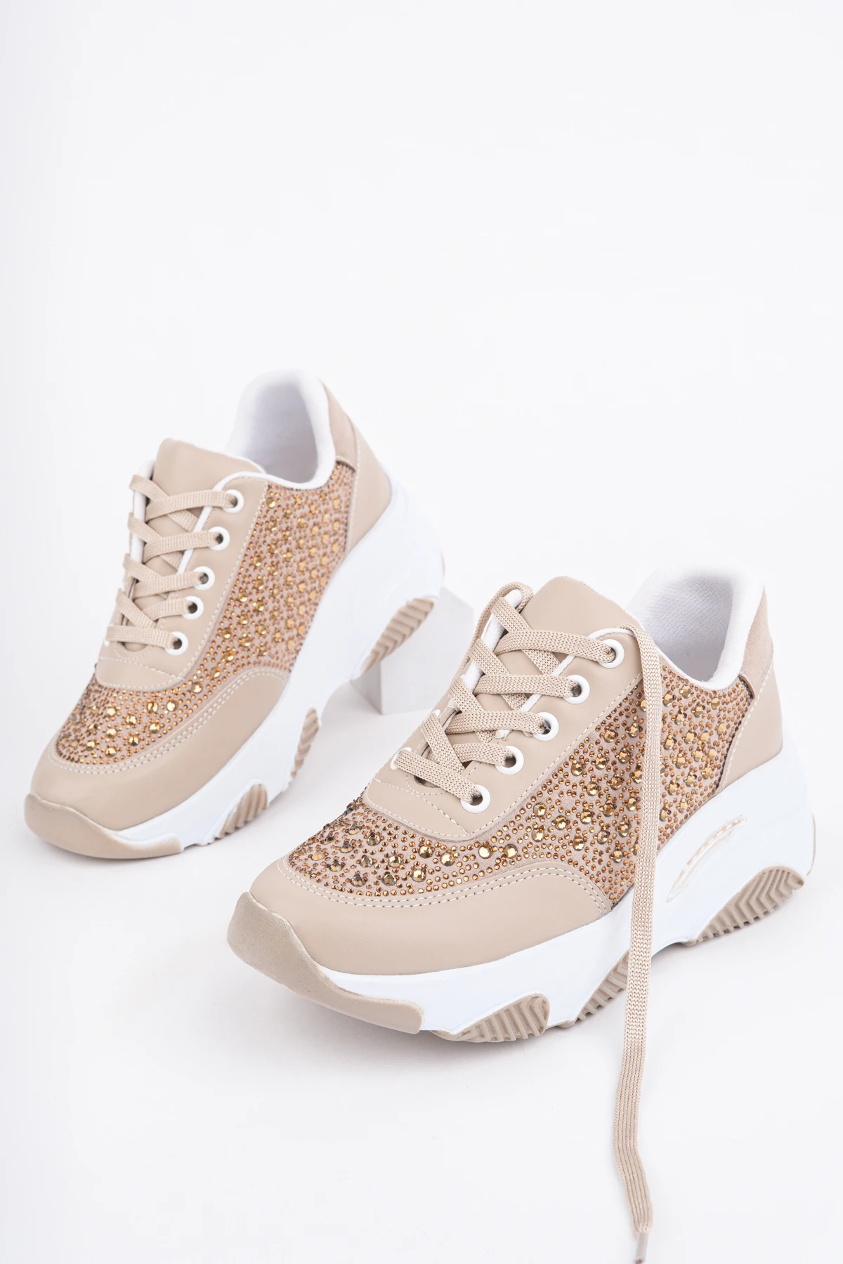 DNR-509 Kalın Taban Taşlı Bağlı Spor