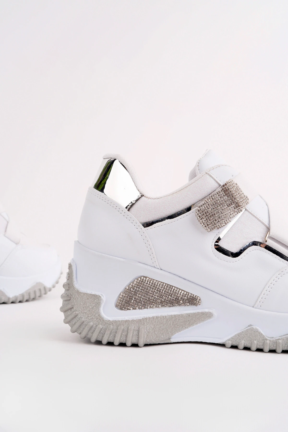 DNR-608 Simli Lastikli Kalın Taban Spor - BEYAZ