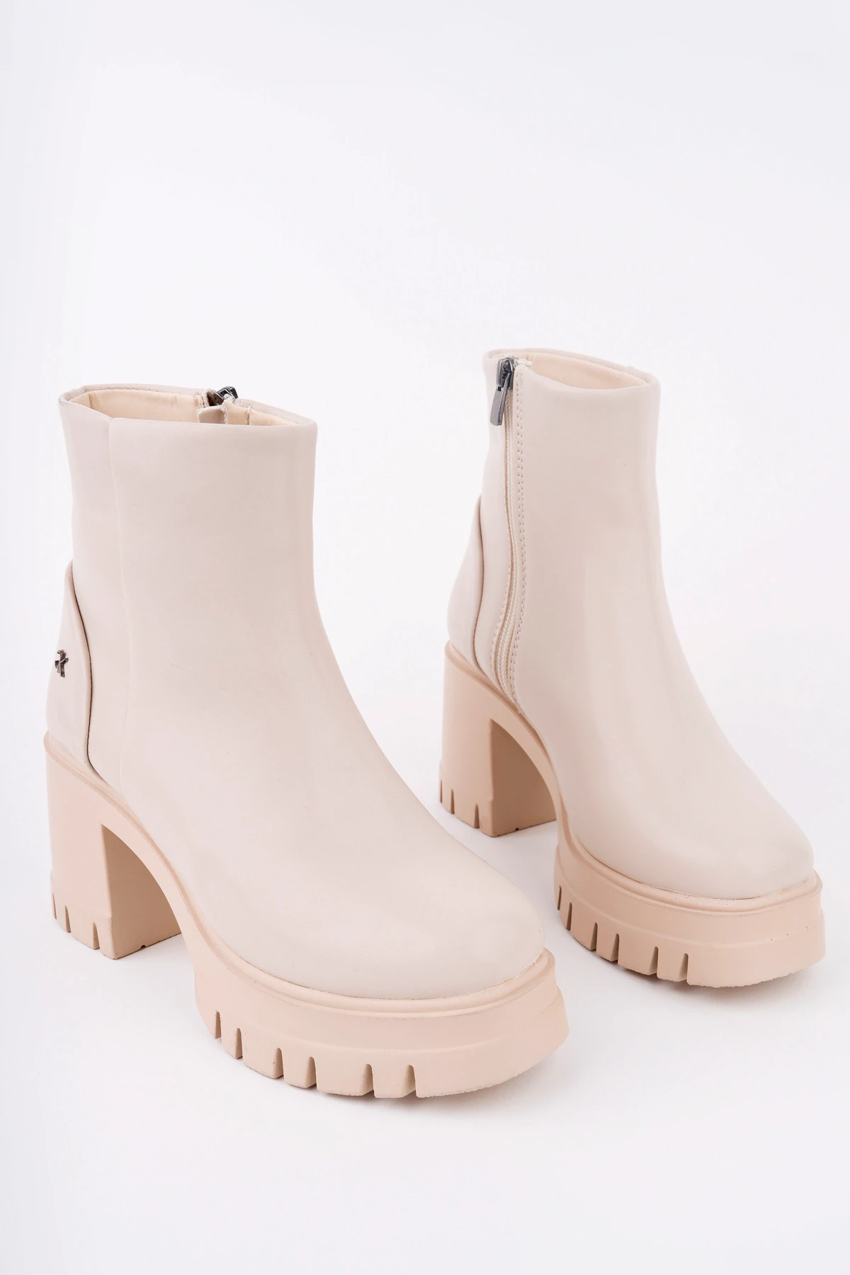 KCL-902 Kalın Topuk Fermuarlı Bot