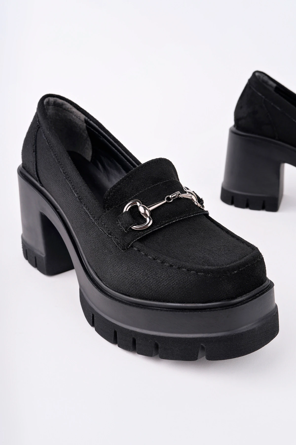 BLN-403 Kalın Topuk Toka Detaylı Loafer - SİYAH SÜET