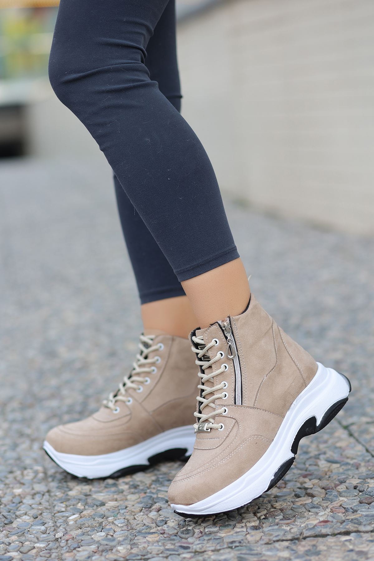 Fred Tabanlı Fermuar Detaylı Bot