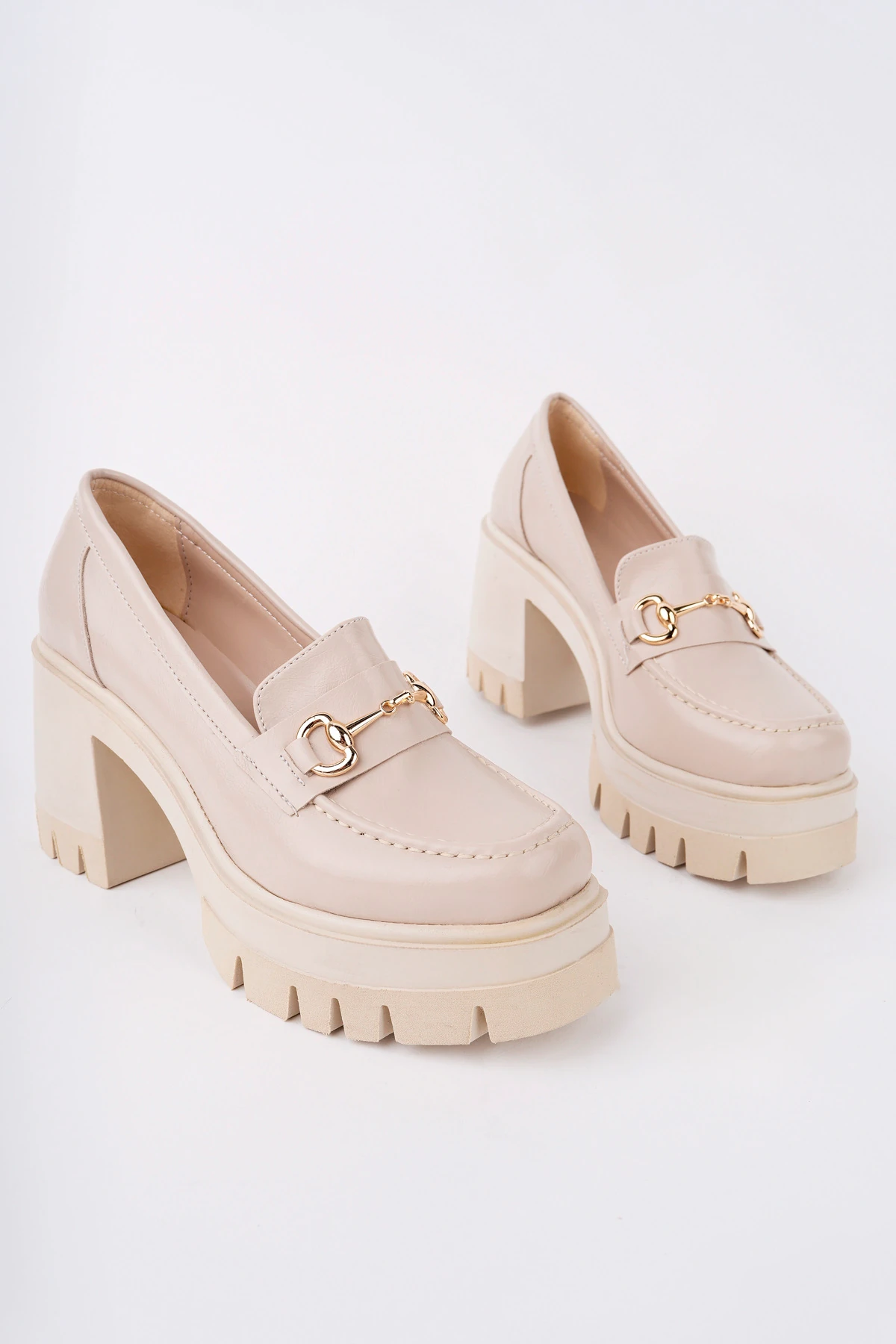 BLN-403 Kalın Topuk Toka Detaylı Loafer - BEJ