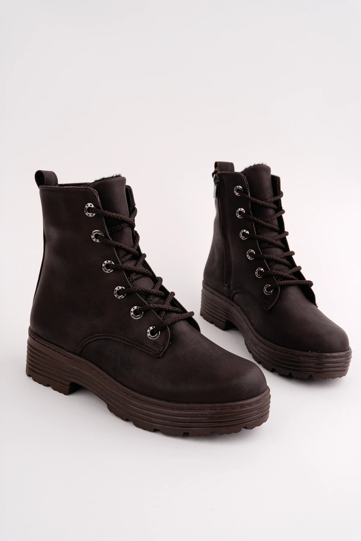 BLN-220 Bağcıklı Termo Taban Bot