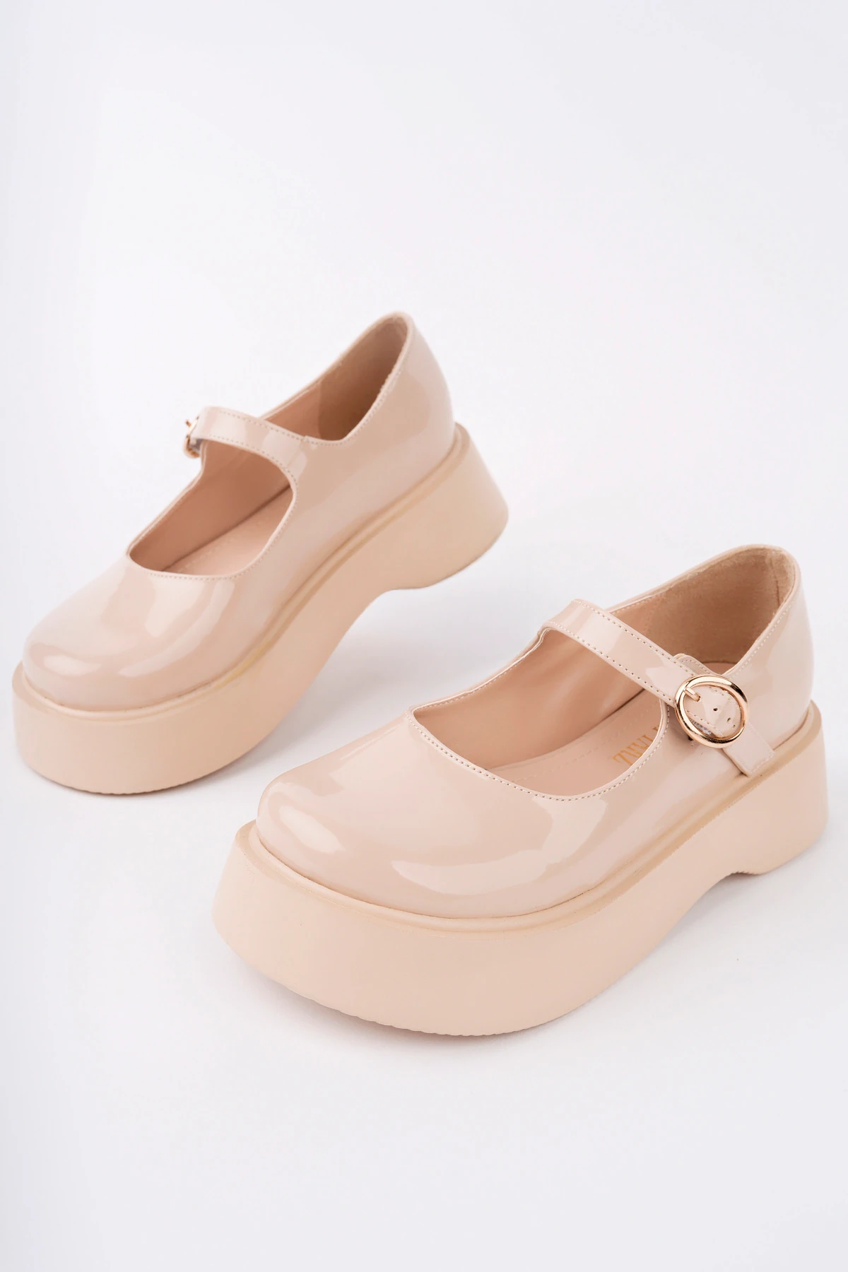 SMR-4022 Kemerli Kalın Taban Loafer - BEJ RUGAN