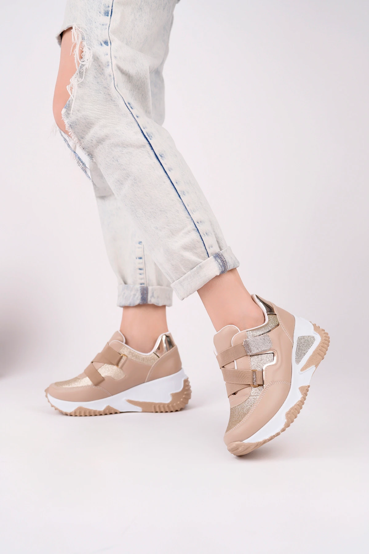 DNR-608 Simli Lastikli Kalın Taban Spor