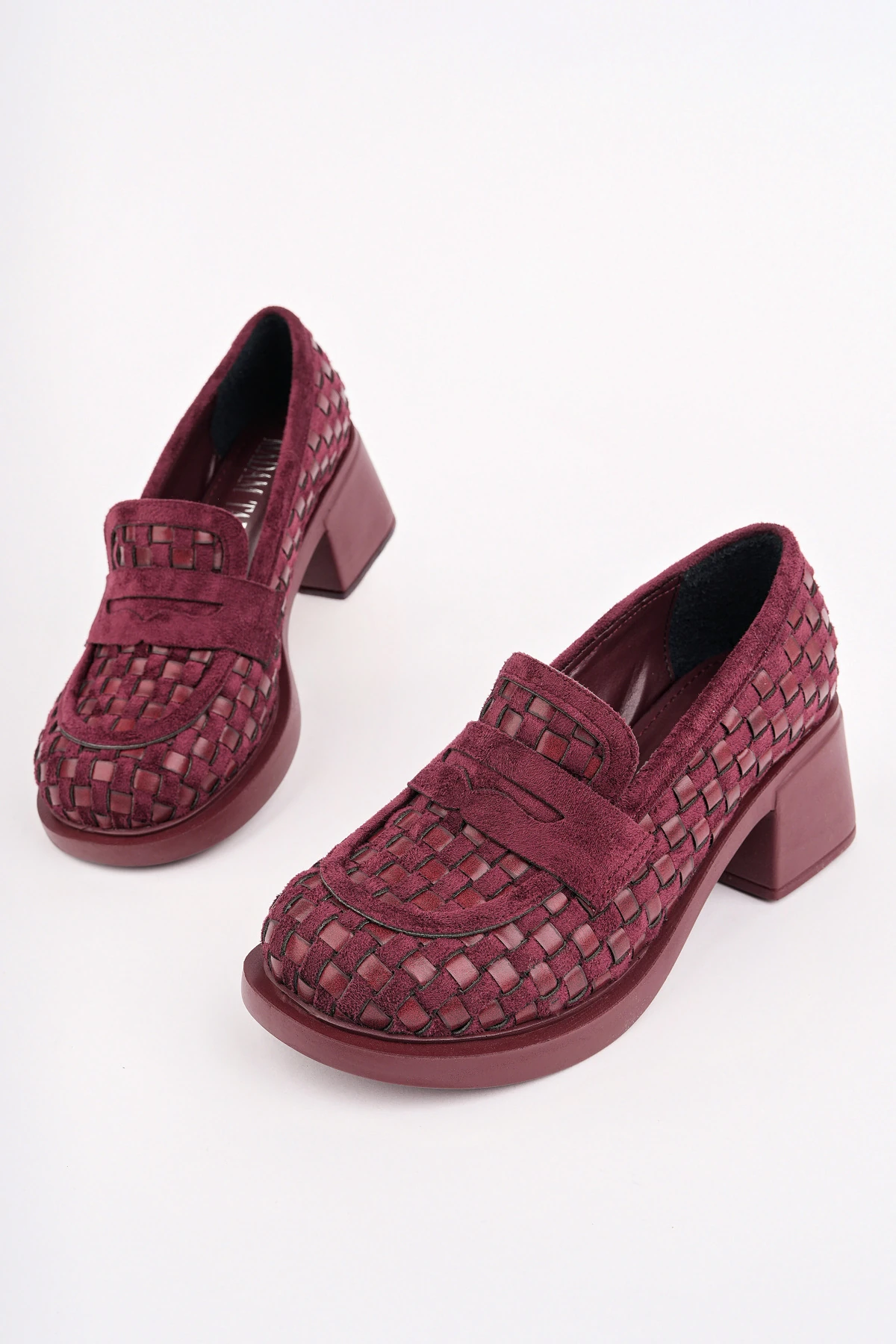 RCP-8107 Kare Kumaş Kalın Topuk Loafer