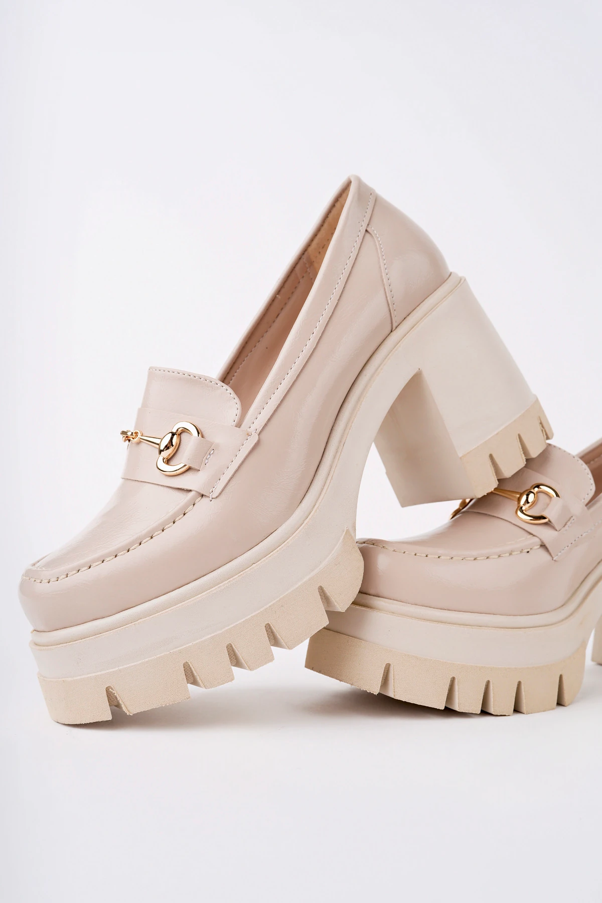 BLN-403 Kalın Topuk Toka Detaylı Loafer - BEJ