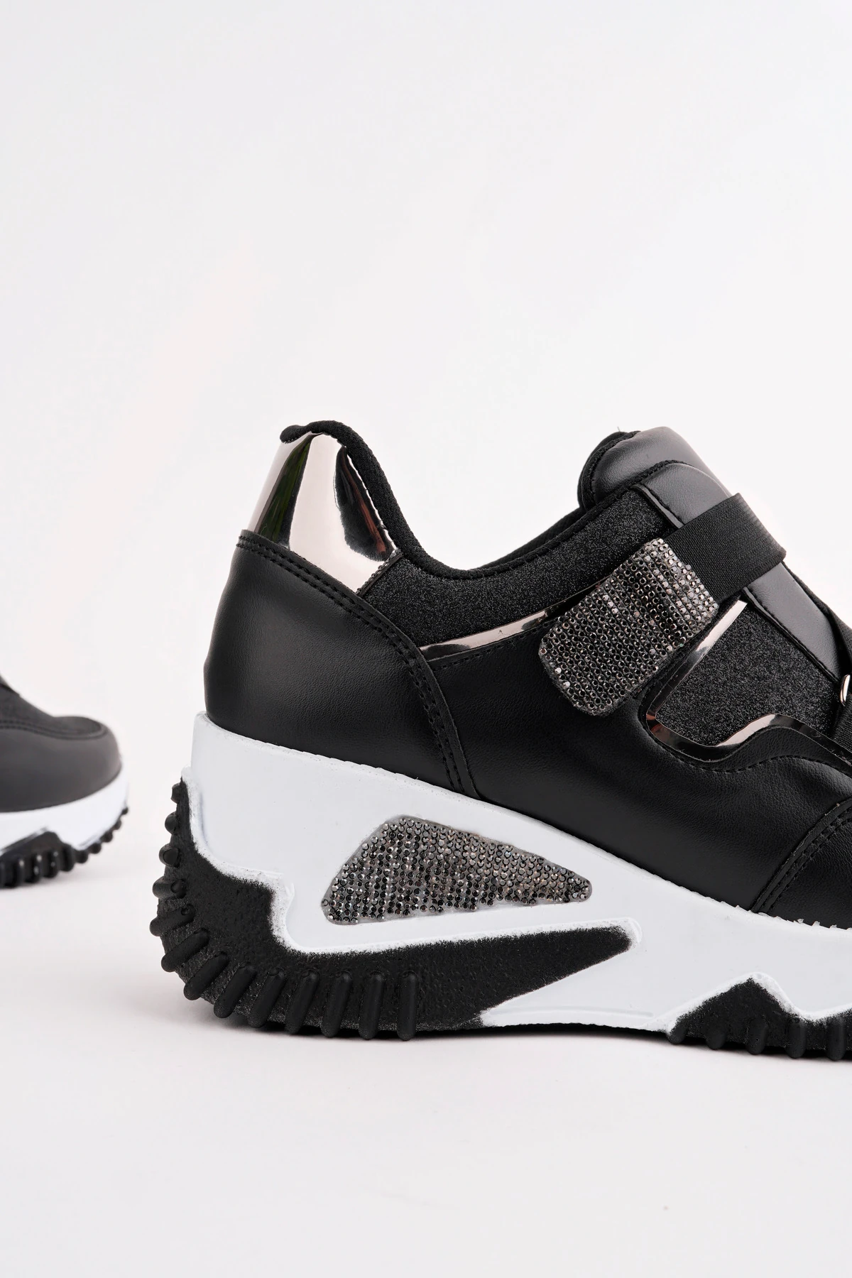 DNR-608 Simli Lastikli Kalın Taban Spor - SİYAH