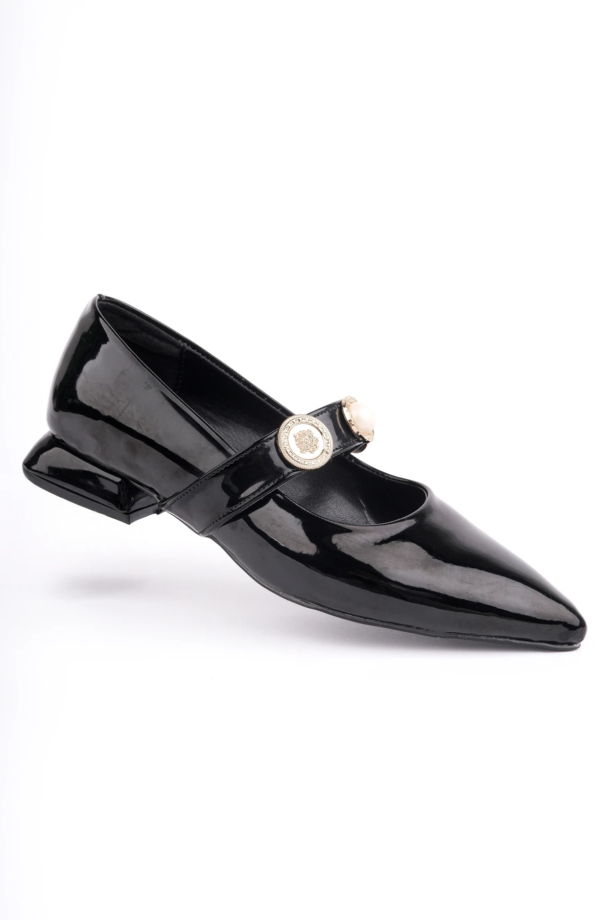 William İnci Tokalı Kemerli Babet - SİYAH RUGAN