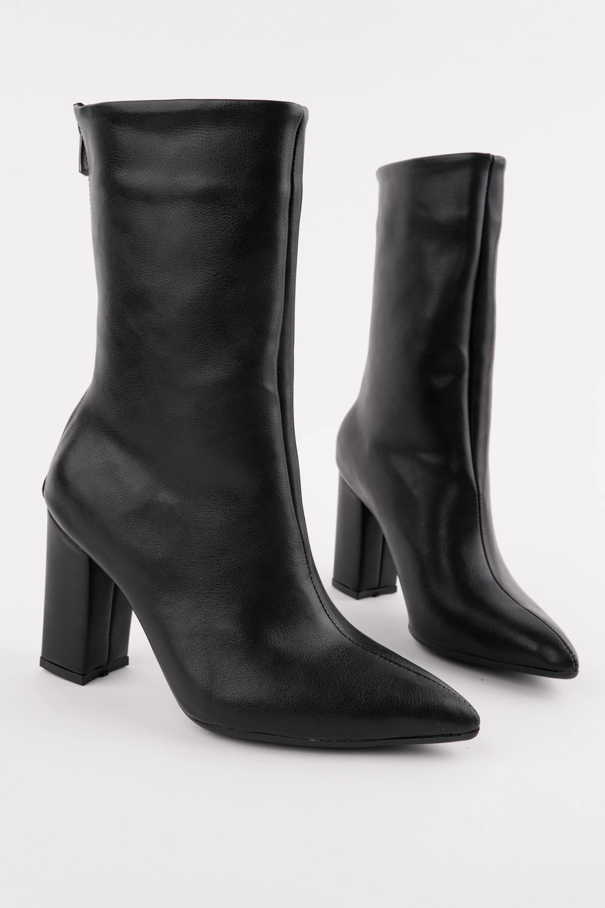 BLN-700 Kalın Topuk Fermarlı Bot