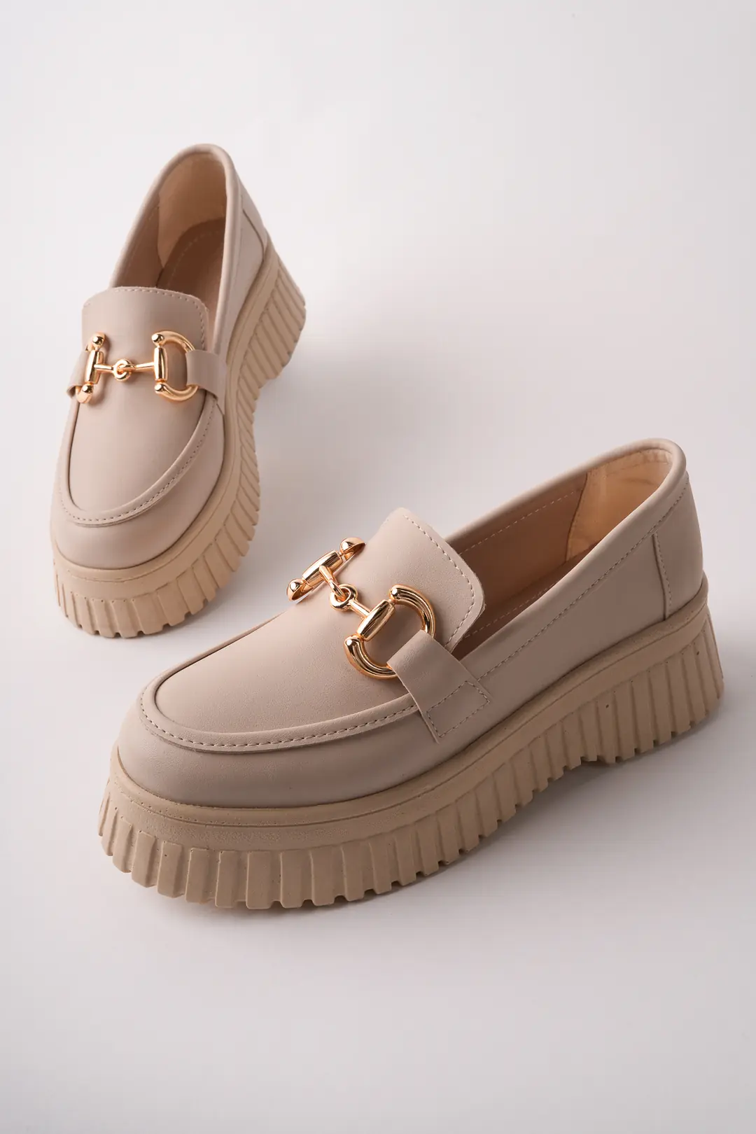 LOAFER