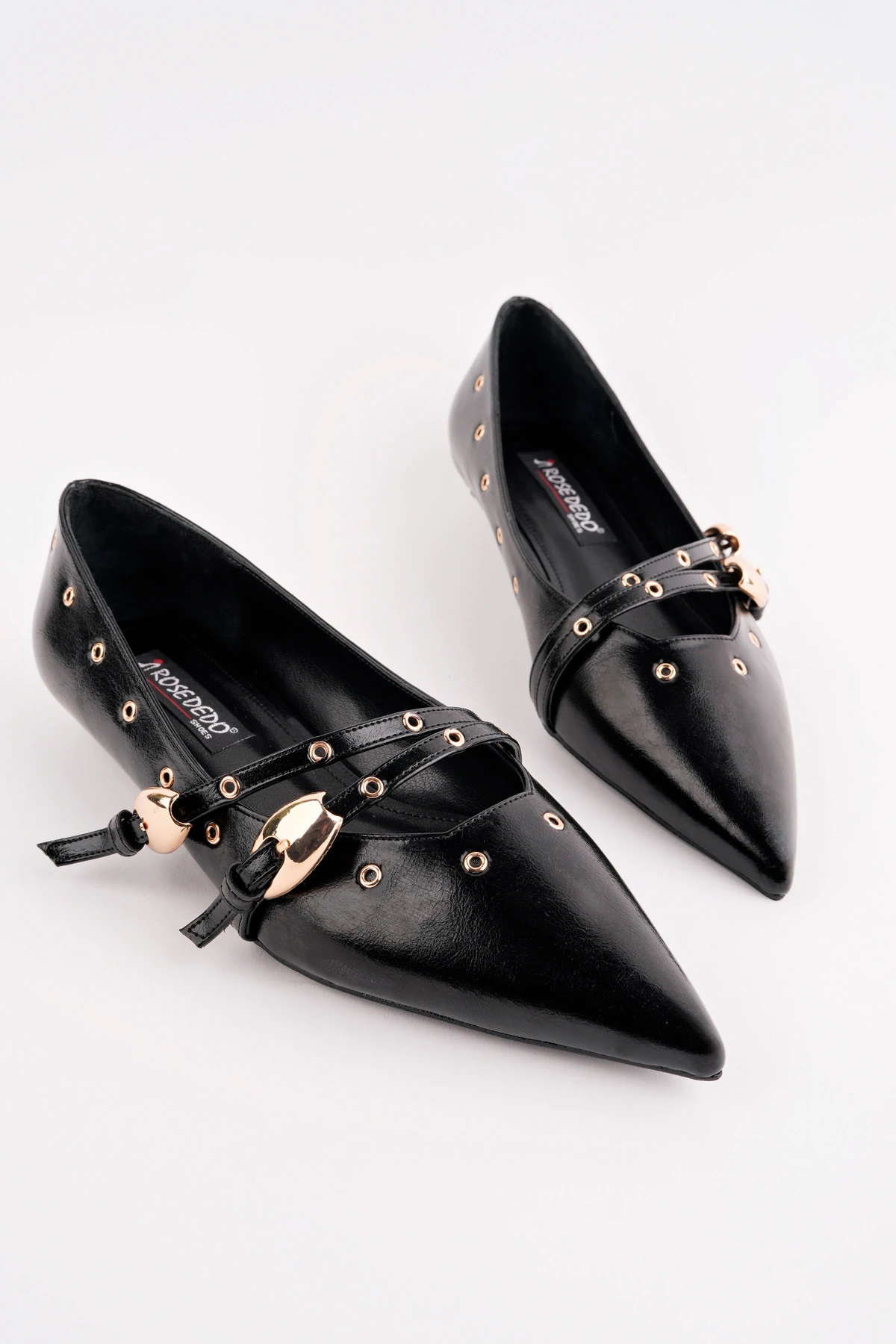 ROSE-215 Zımba Detaylı Kemerli Babet - SİYAH