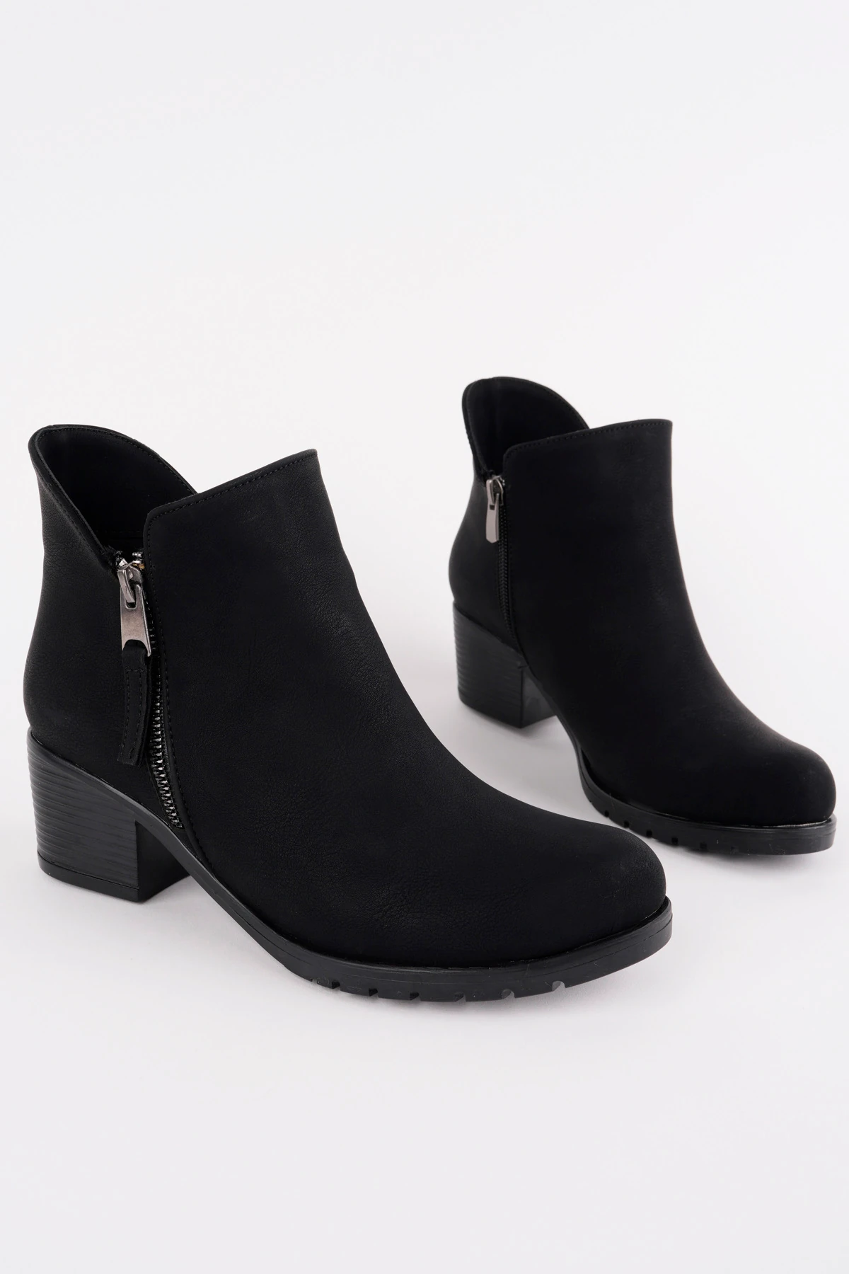 BLN-250 Fermuarlı Termo Taban Bot - SİYAH MAT DERİ