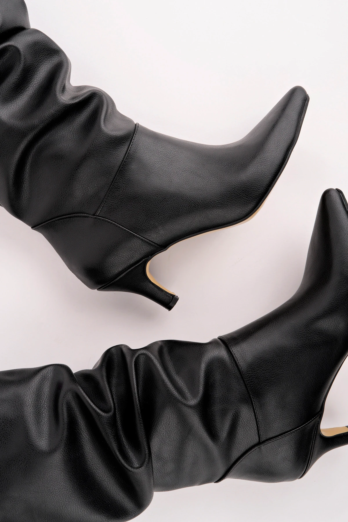 BLN-552 Körüklü Kısa Çizme - SİYAH